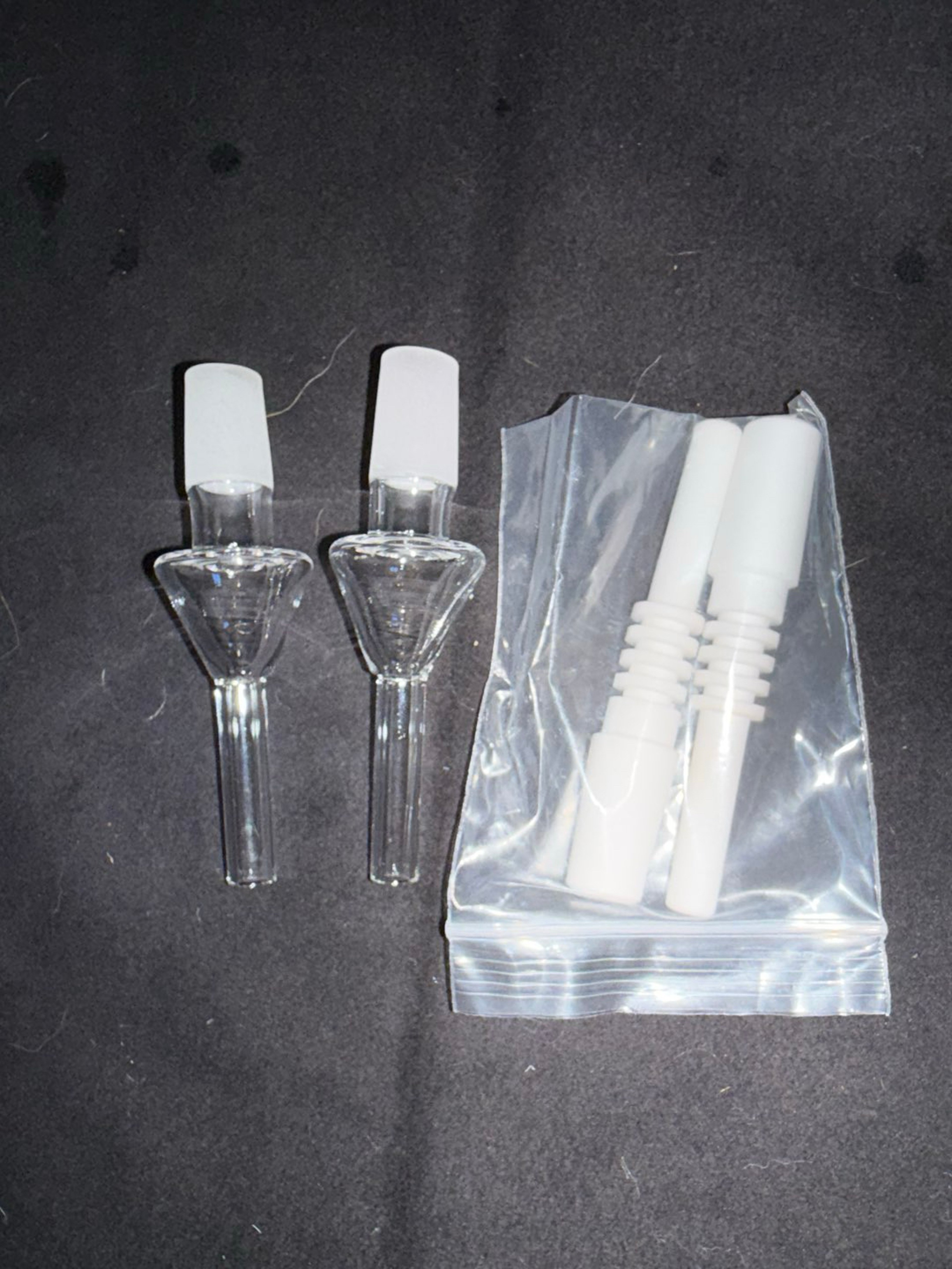 Preview pic of 14mm quartz and ceramic tips for nectar collector style piece.