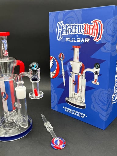 Preview pic of GRATEFUL DEAD X PULSAR CASCADE WATERFALL GLASS RECYCLER RIG SET | 9"