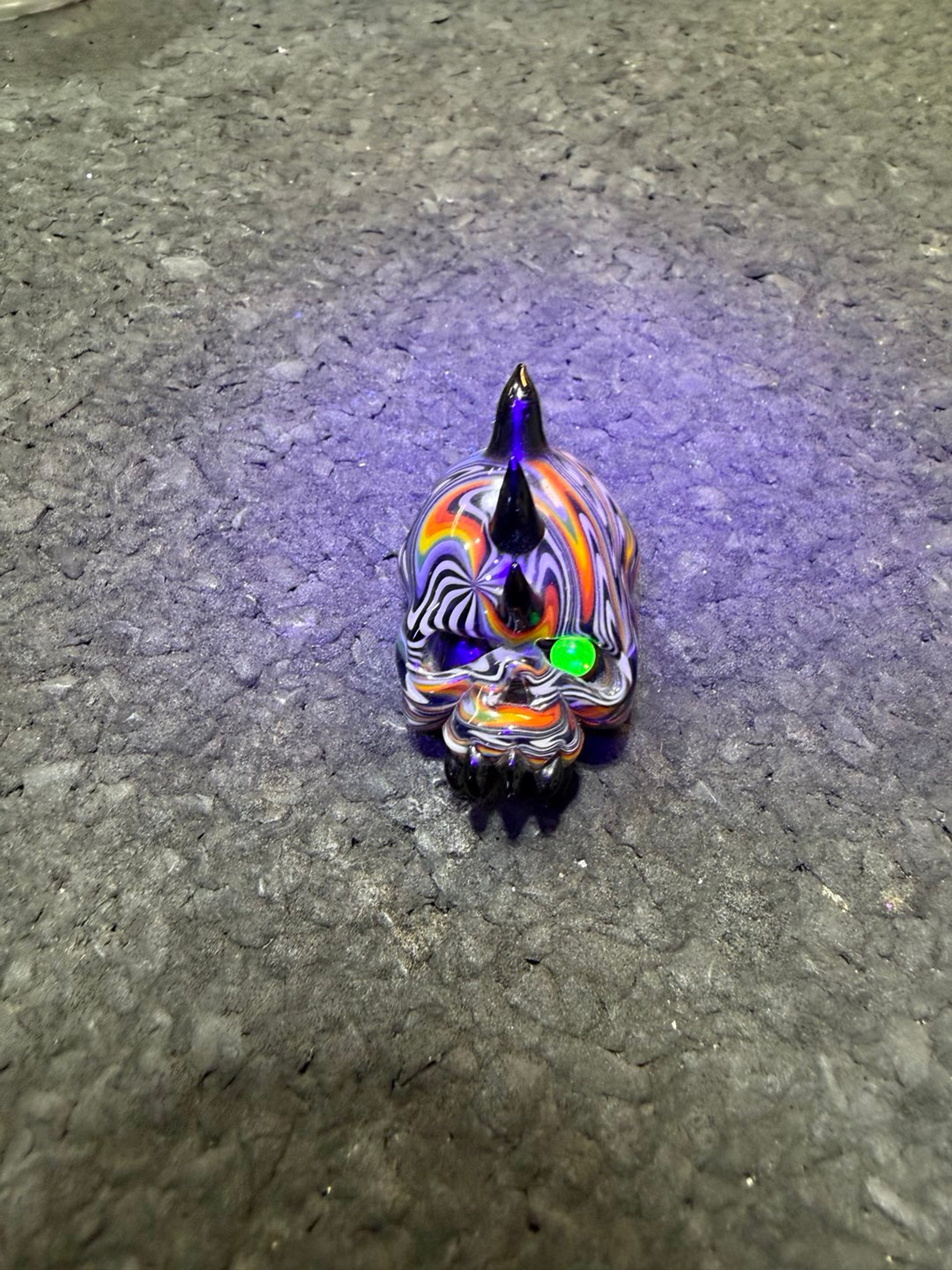 Preview pic of Aquariust spiked skull pendant