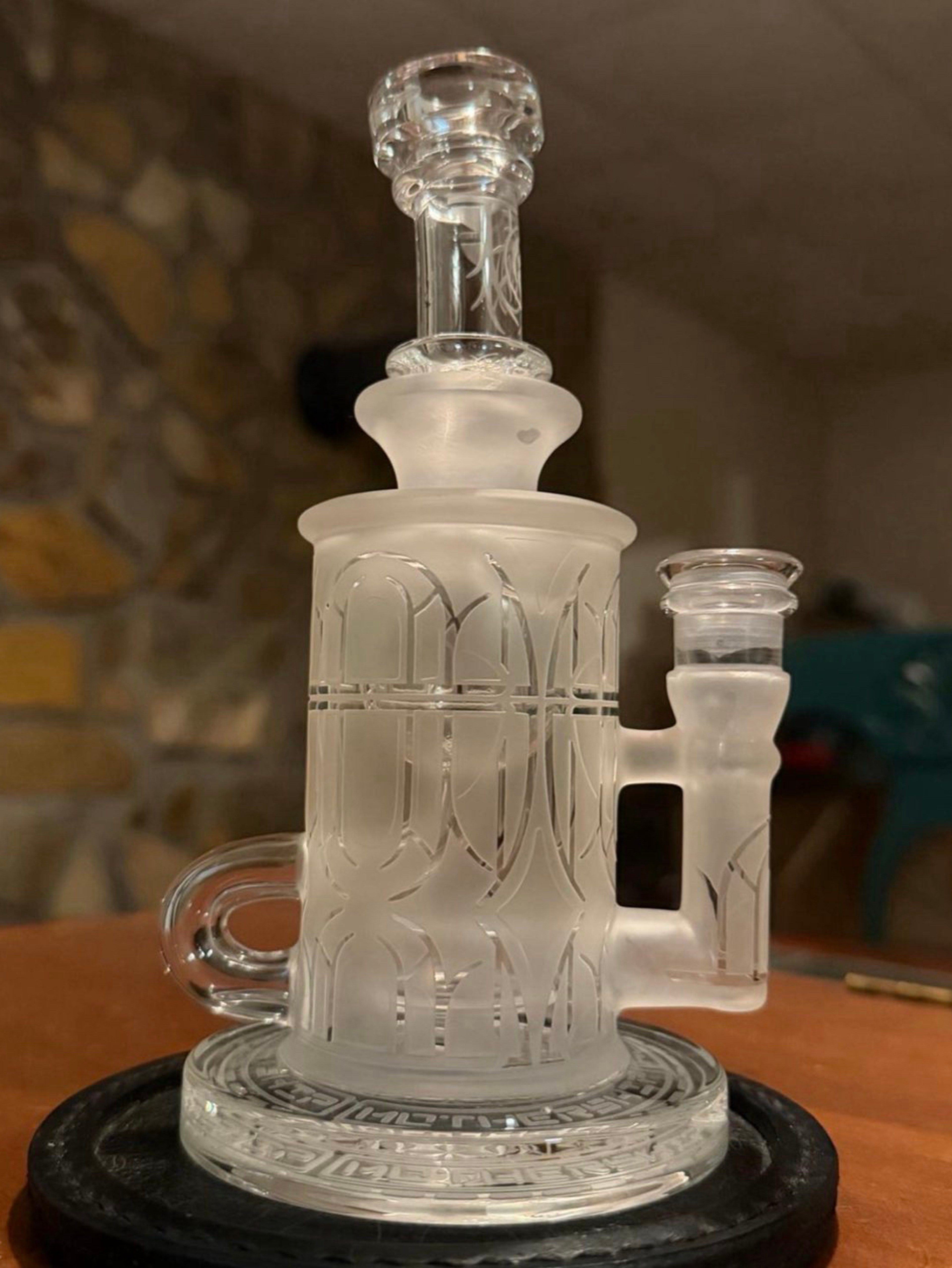 Preview pic of Very clean reverse blasted/carved mothership Klein