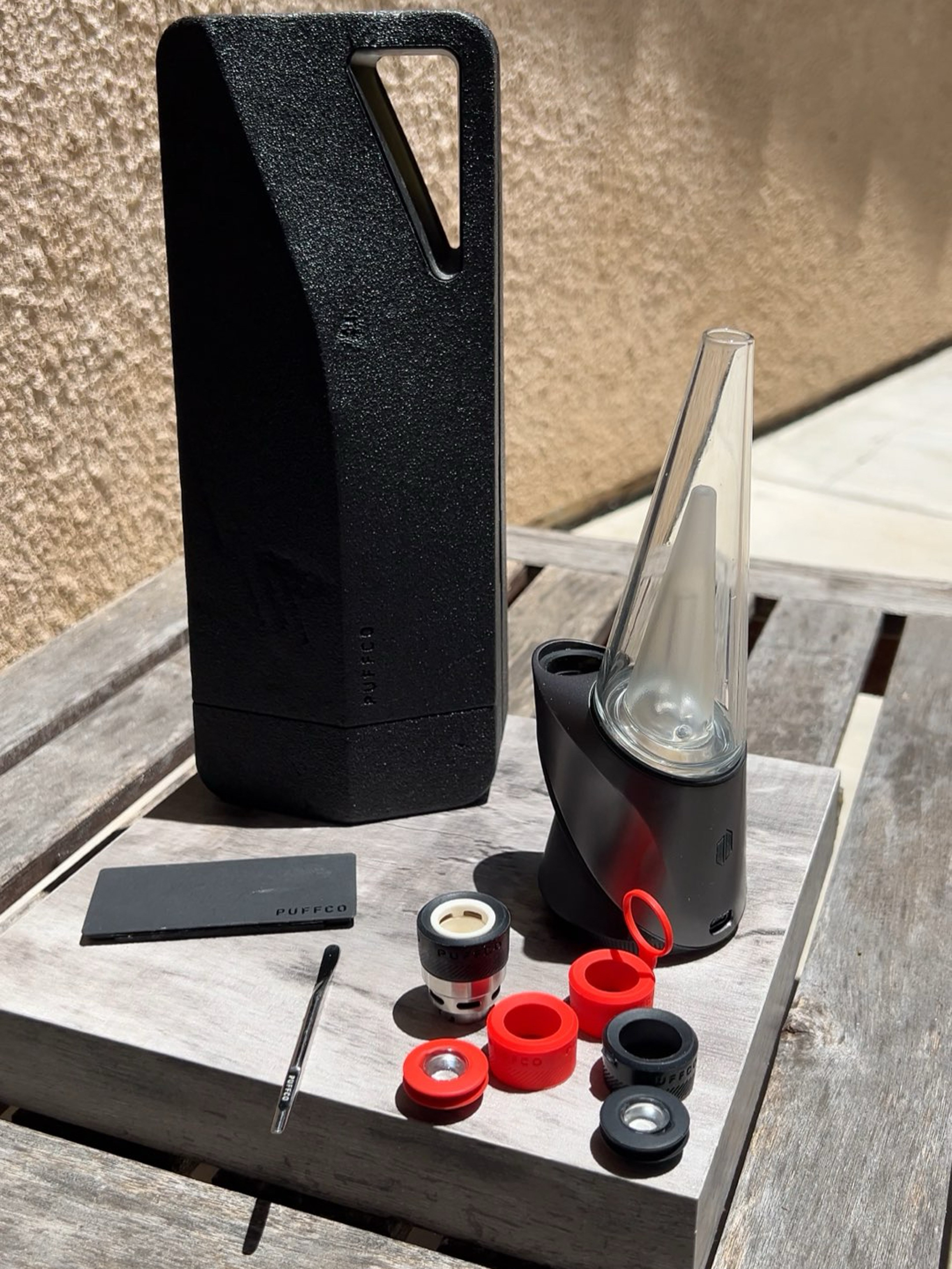 Preview pic of Puffco Peak Pro (Orange County Local)