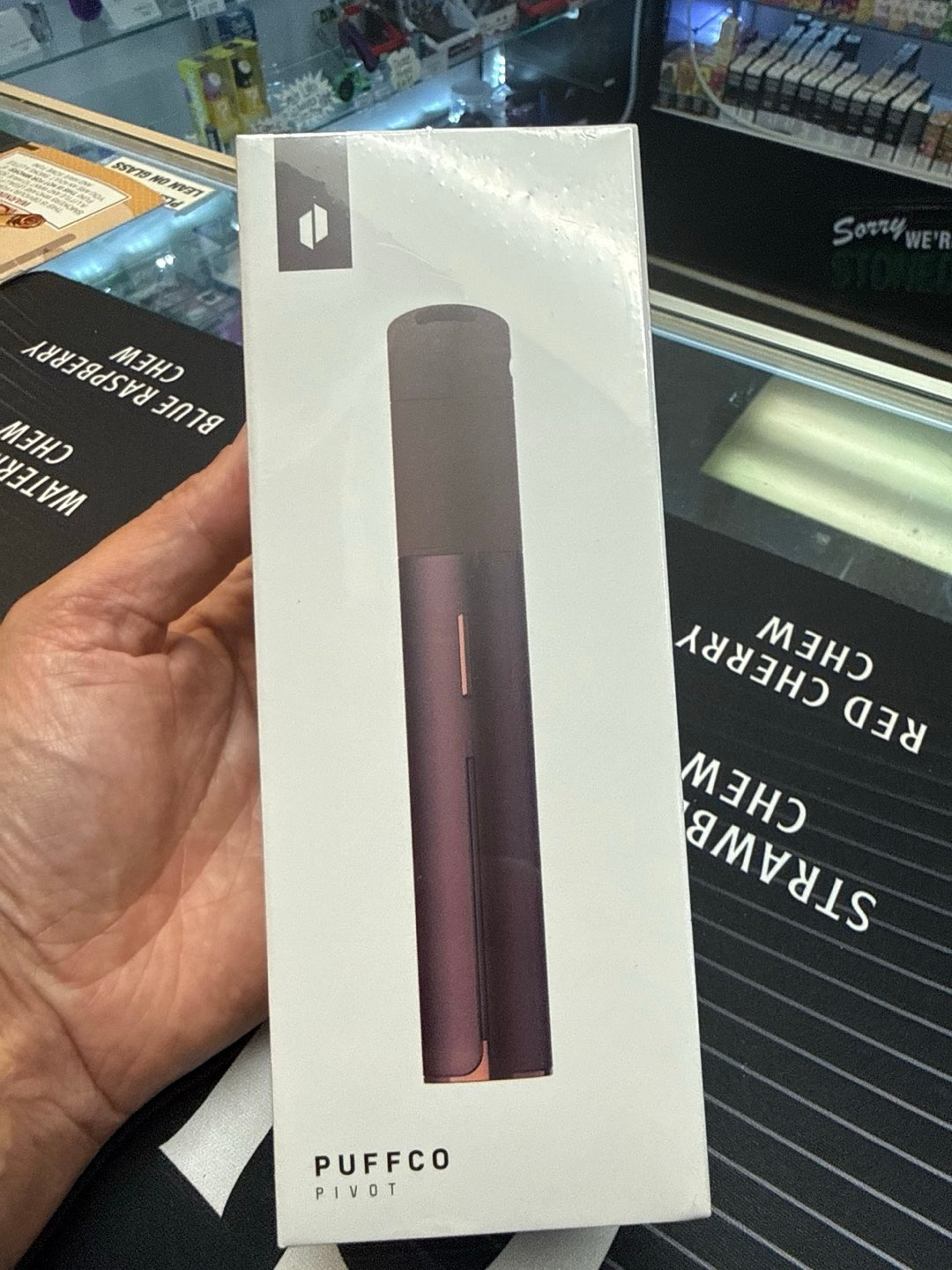Preview pic of Puffco pivot brown
