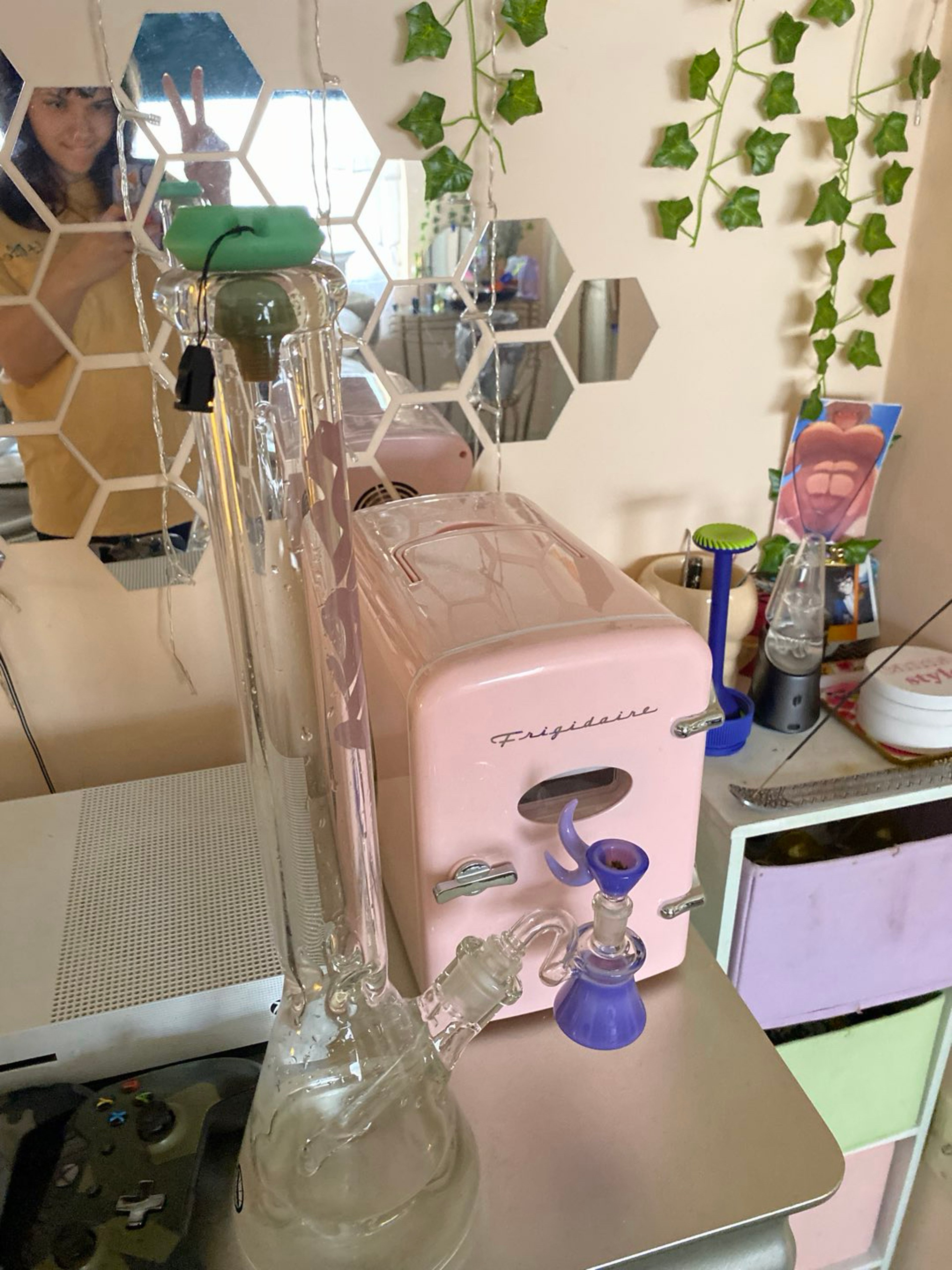 MAV 18” classic beaker bong purple lettering image 0