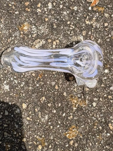 Preview pic of Hand pipe