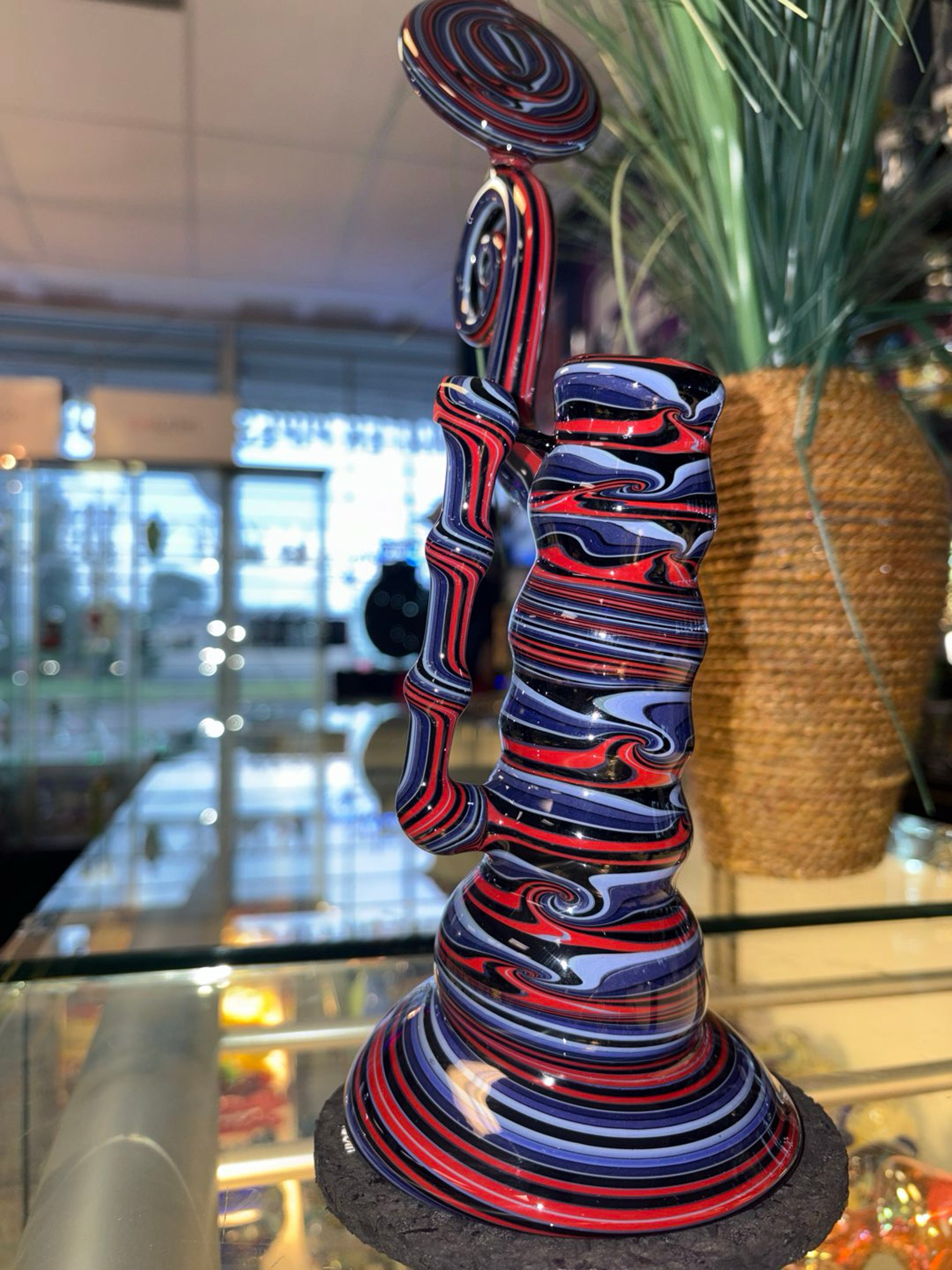 N Dark wigwag bubbler image 0
