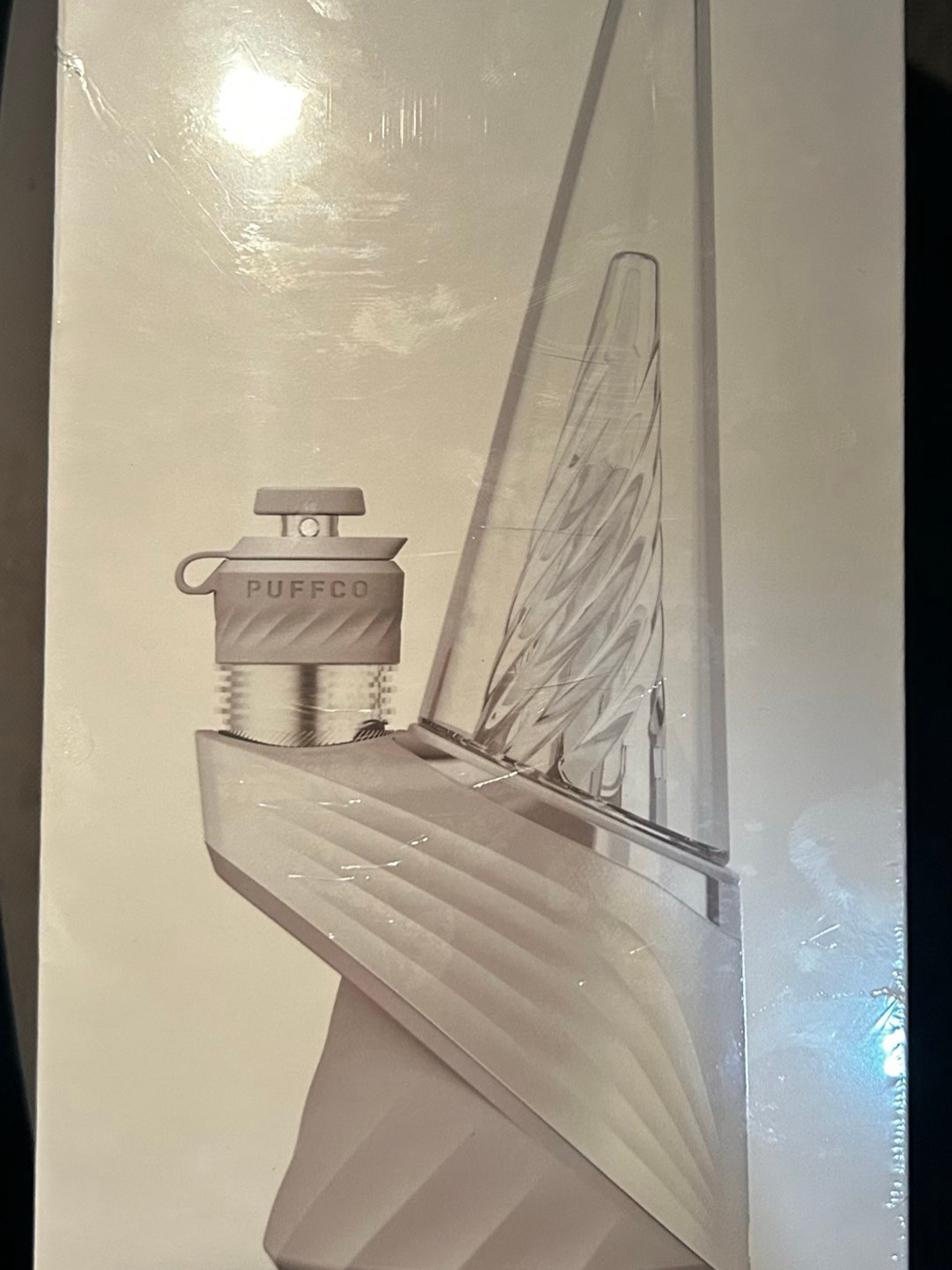 Puffco Peak Pro V2 - 3DXL - Pearl - Brand new factory sealed in box image 0