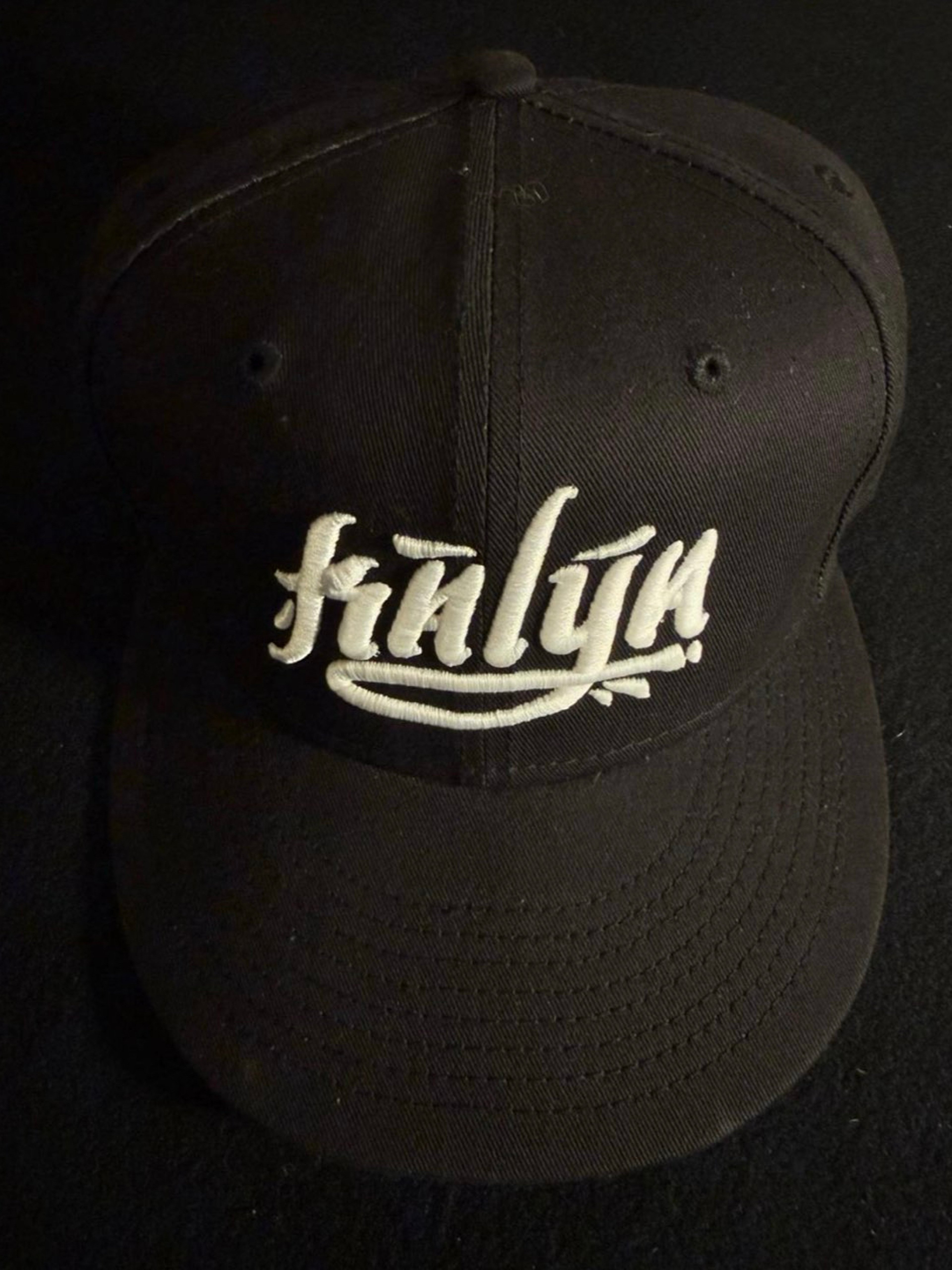 Preview pic of Kalya Hat, Alien Labs Shirt, Beezle Stickers