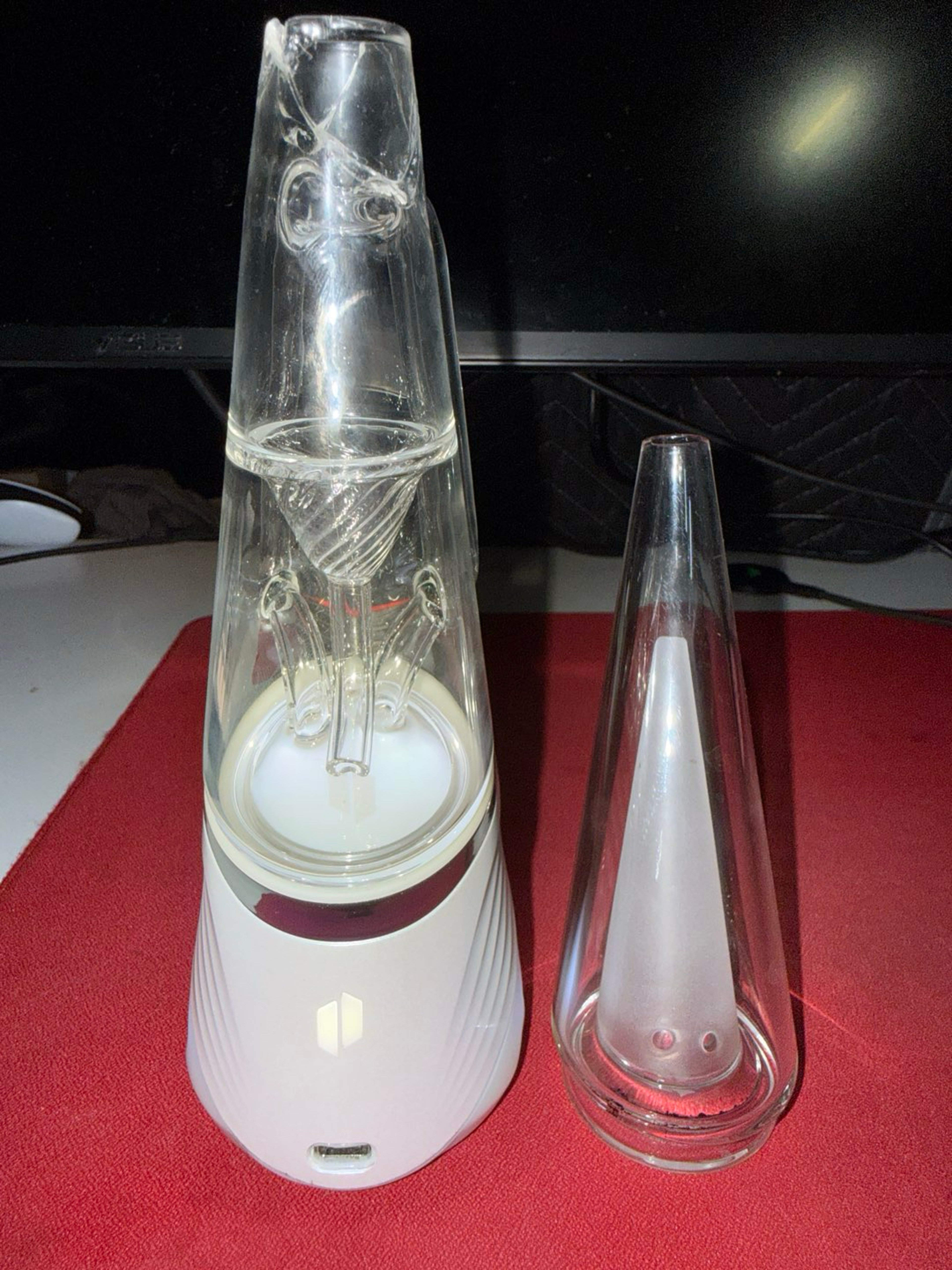 Puffco peak pro v2 pearl image 0