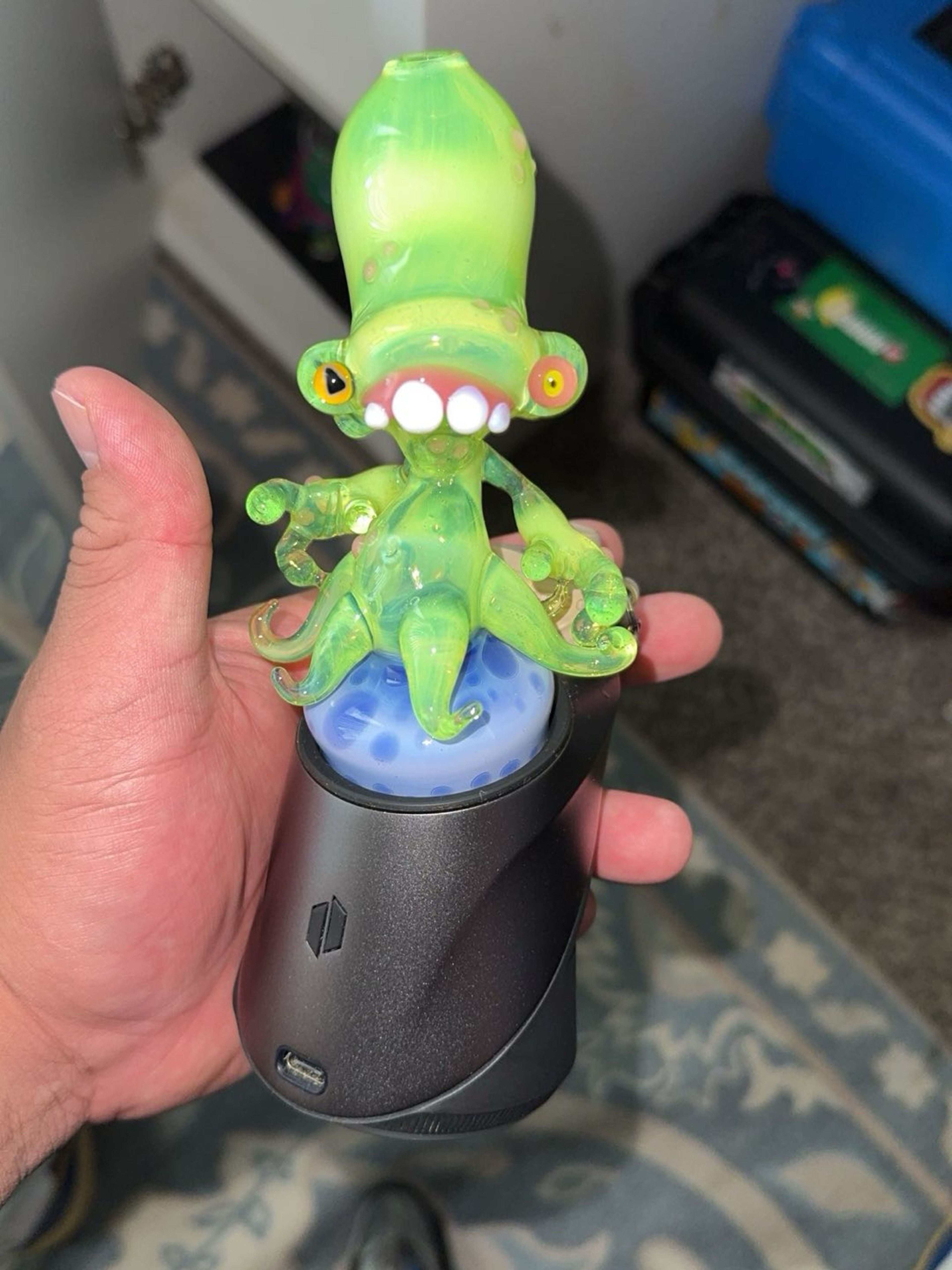 Preview pic of Brandon Martin Puffco Dry Top with FREE base