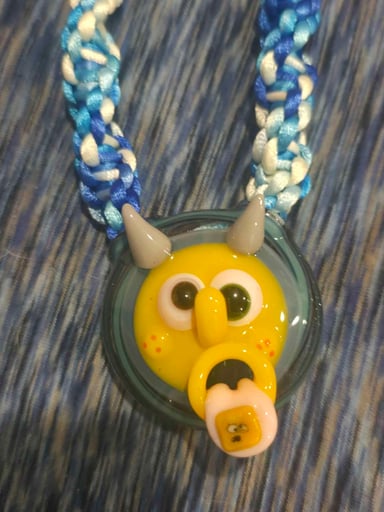 Preview pic of Horned bob