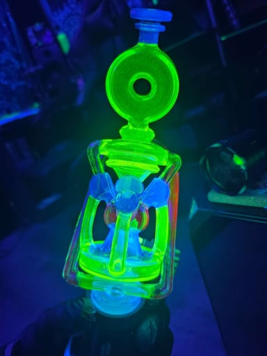 Preview pic of Mshea UV Hybrid V1 Puffco Top