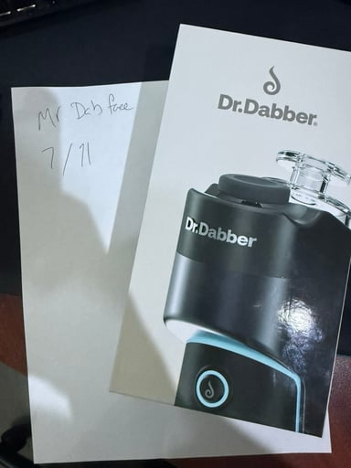 Preview pic of Dr Dabber Switch Go