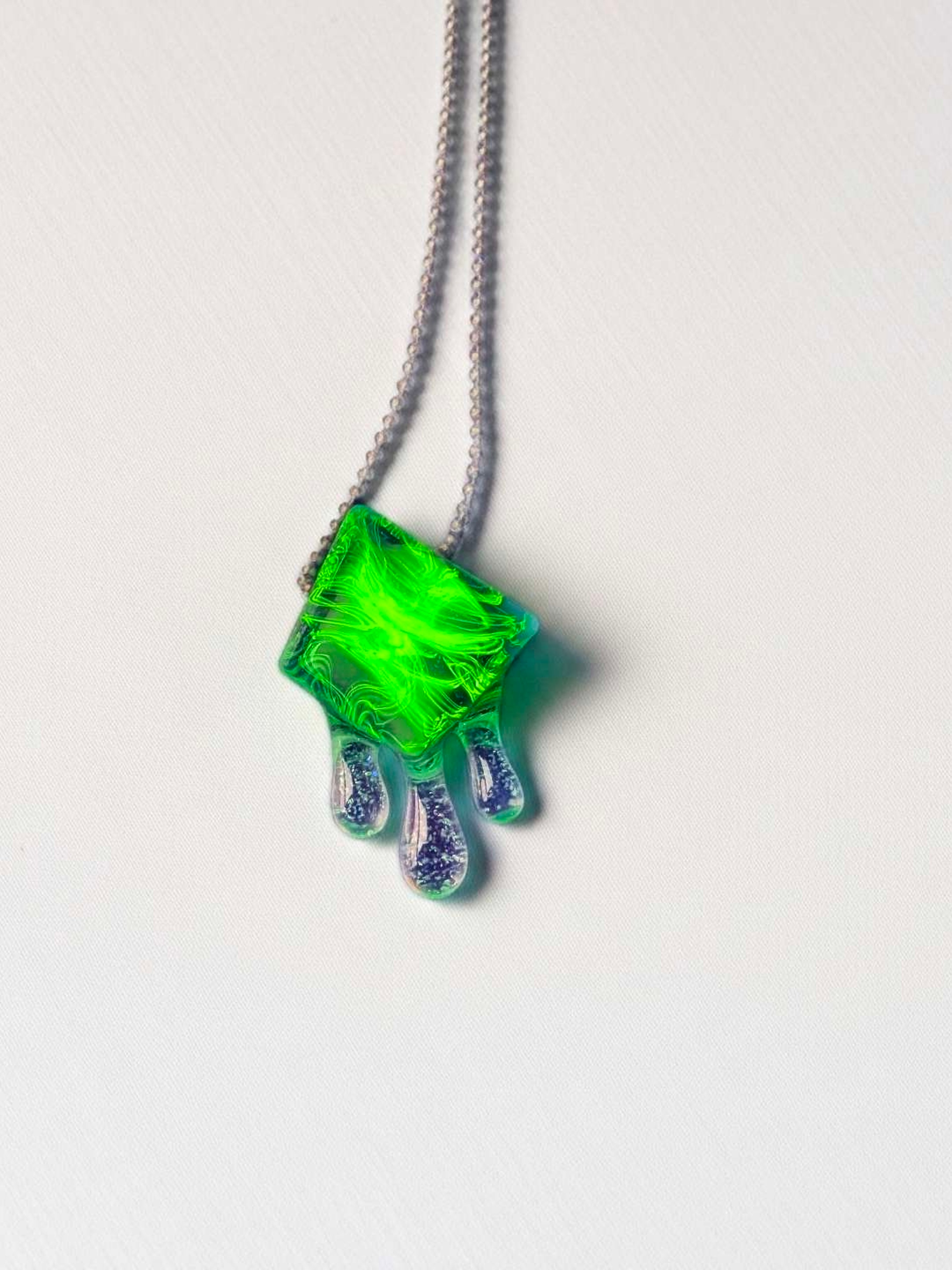 Preview pic of Scomomoanet Scribble UV Ice Cube Pendant by Chaka x Scomo