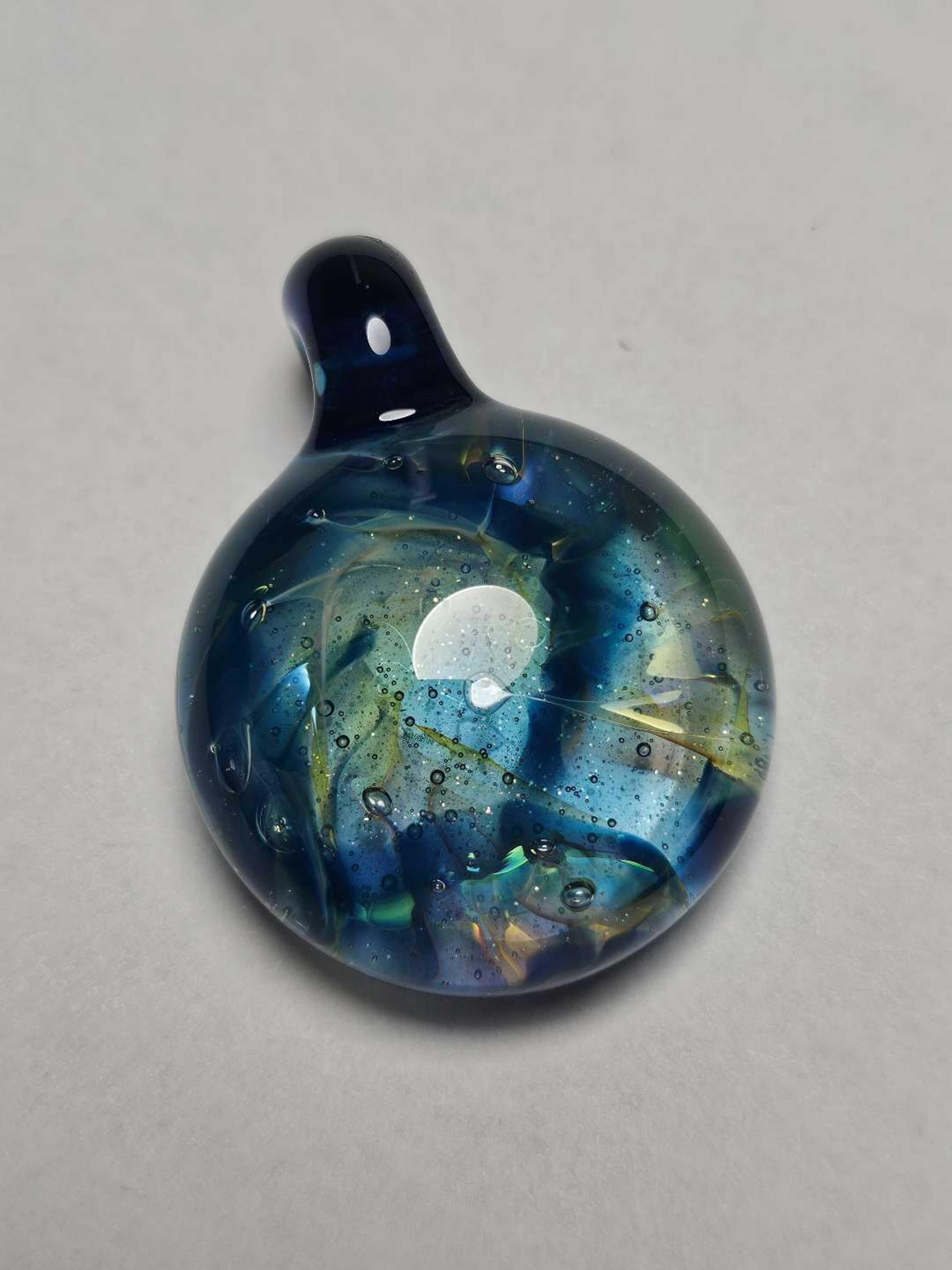 Preview pic of Dosh essence of cut 'n flip pendy