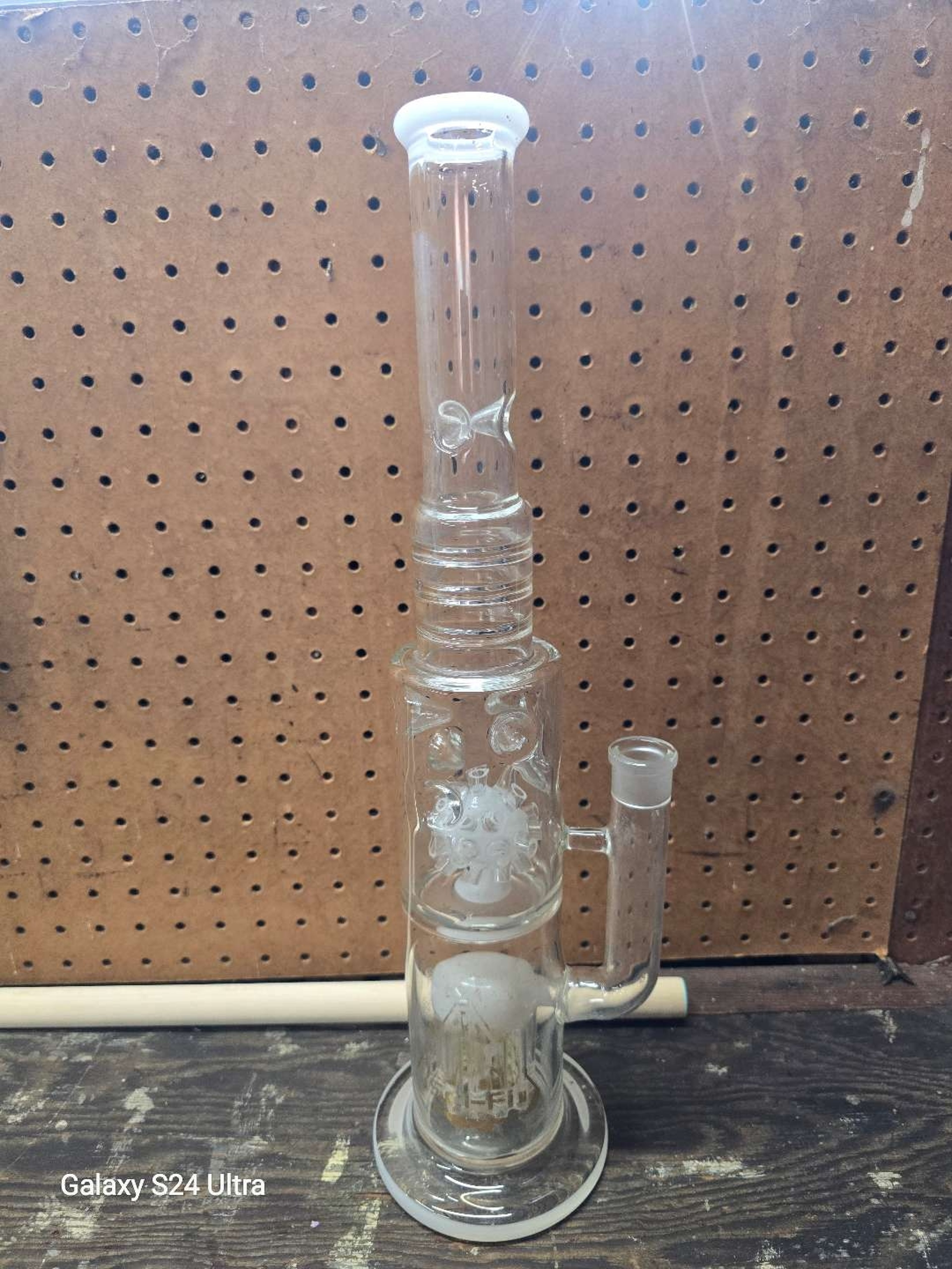 Preview pic of UFO bong