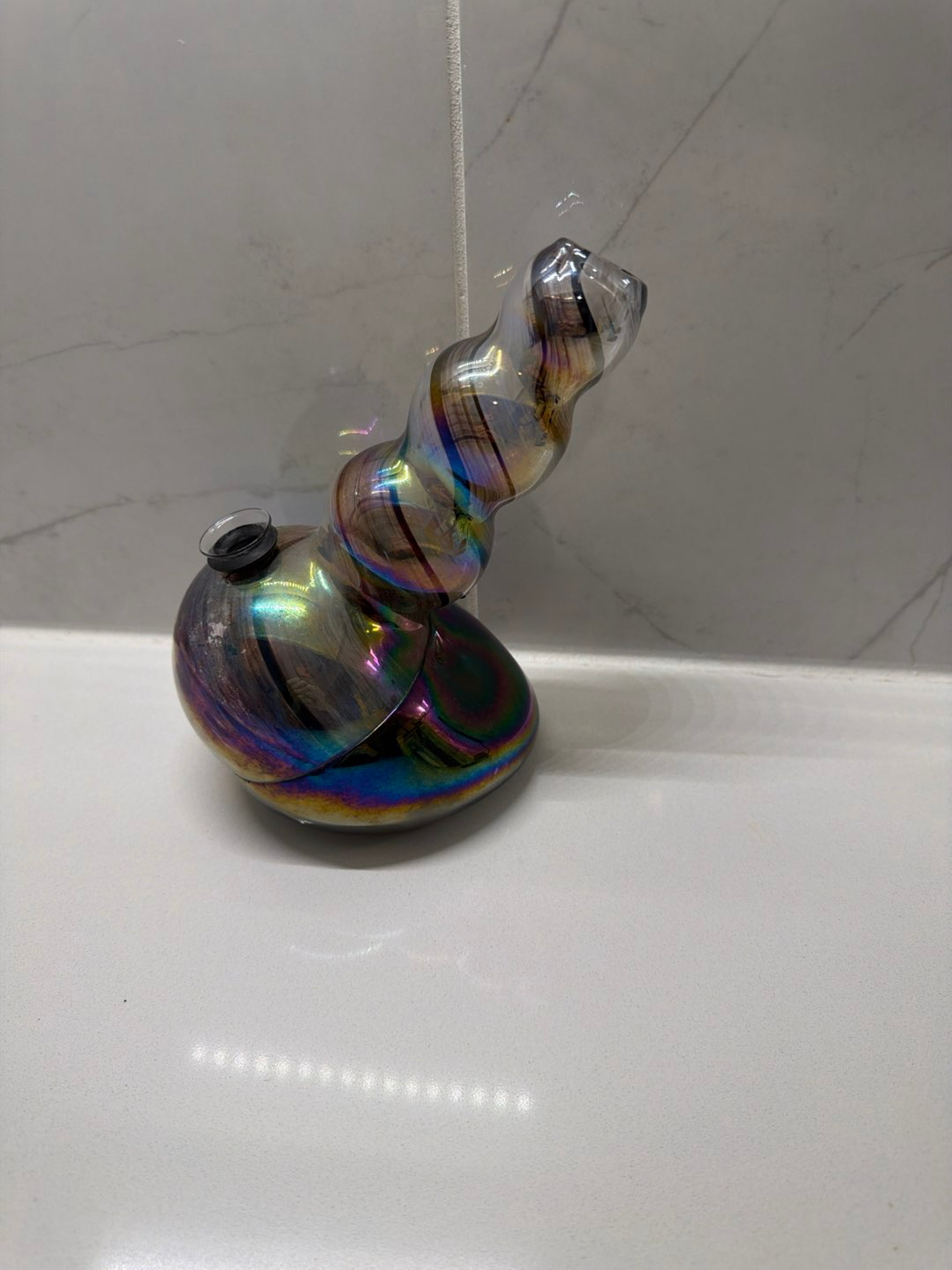 Preview pic of Bong