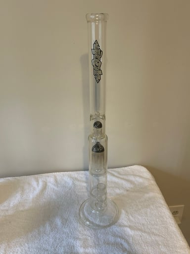 Preview pic of Manifest Glass Works Tube