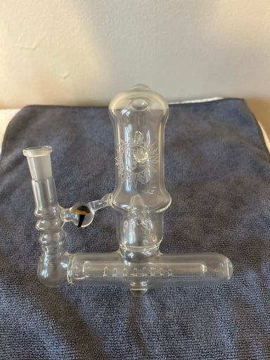 Preview pic of Rusty Glass “Not Made in China” Inline Ash Catcher