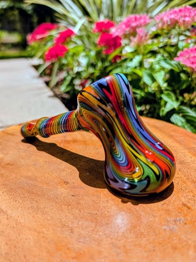Preview pic of Pristine Rainbow Wig-Wag Dry Hammer Pipe – Fat Bottom Glass Style
