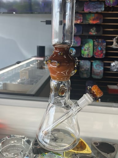 Preview pic of Empire glassworks bee hive beaker