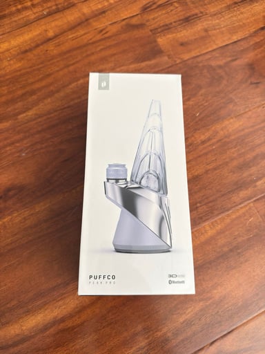 Preview pic of Limited Edition Puffco Peak Pro Guardian