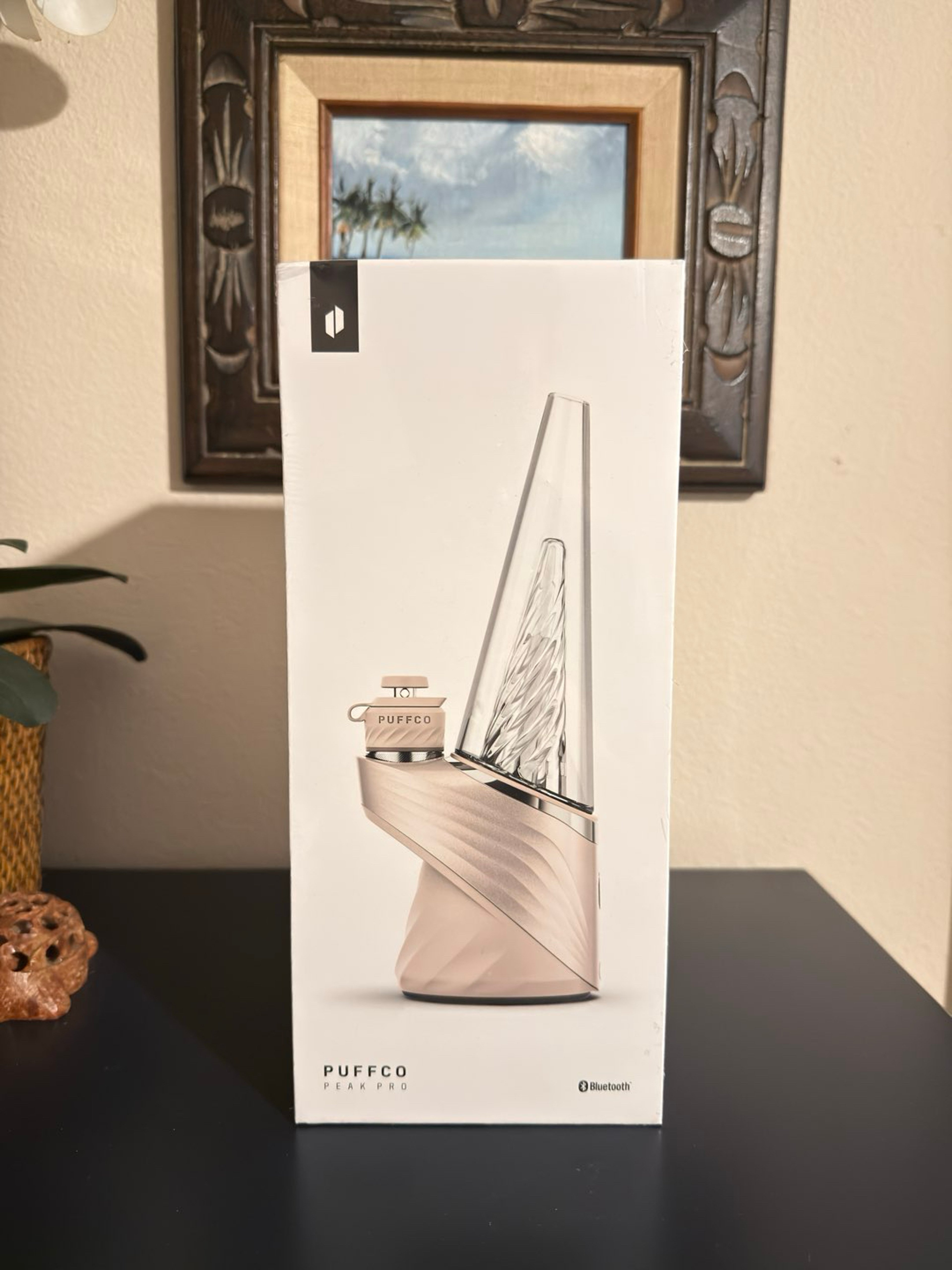 Preview pic of Limited Edition Puffco Peak pro Sand