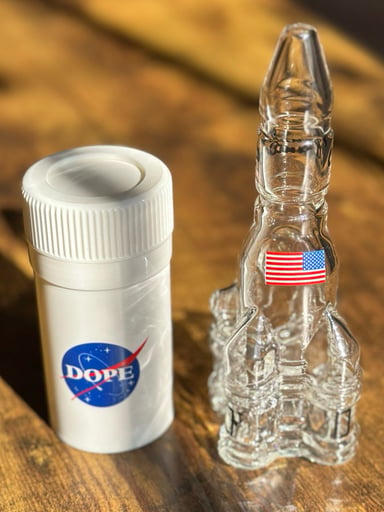Preview pic of Cannabox Rocket Hand Pipe and Stash Jar Bundle
