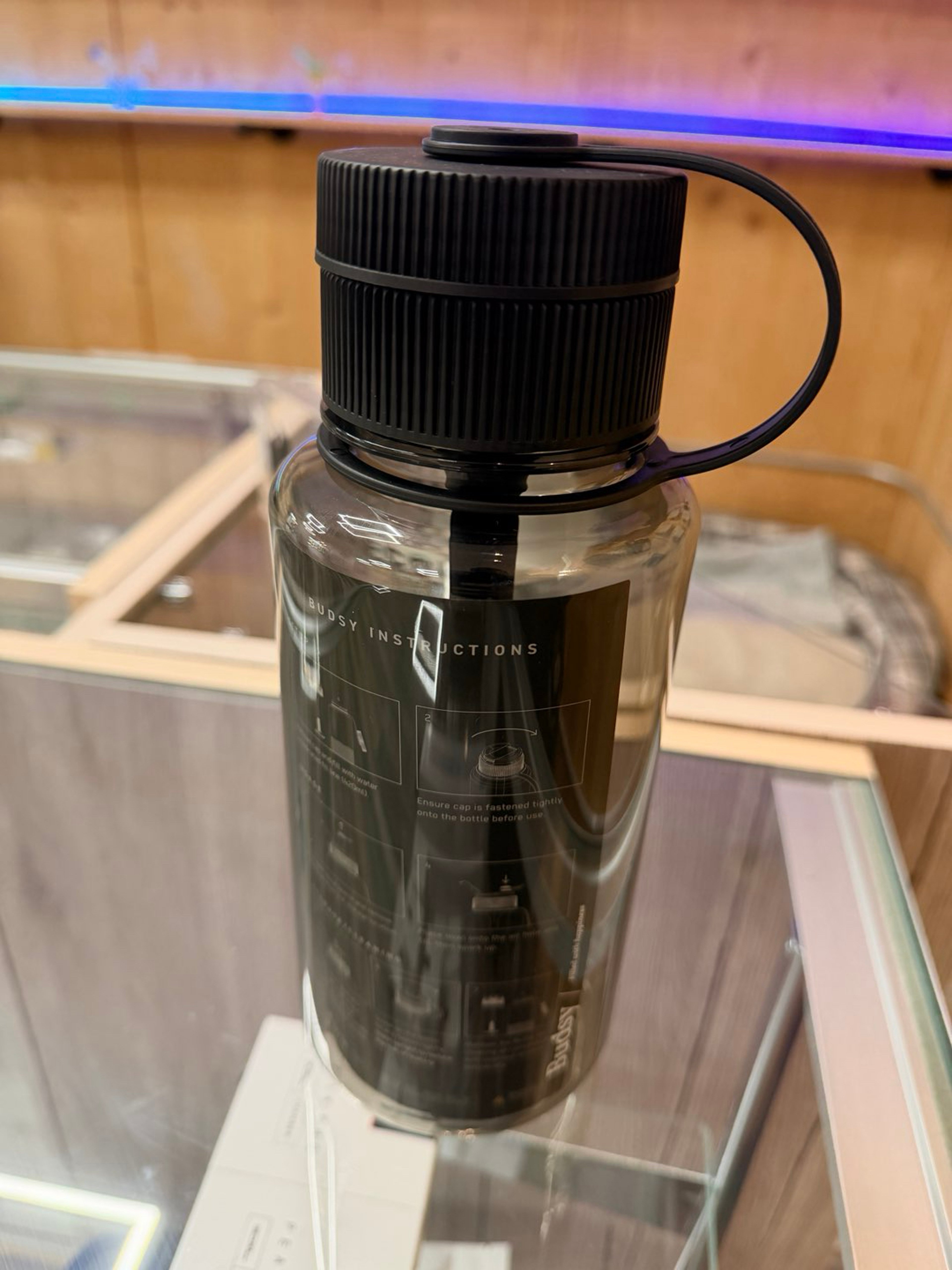 Preview pic of Puffco Budsy