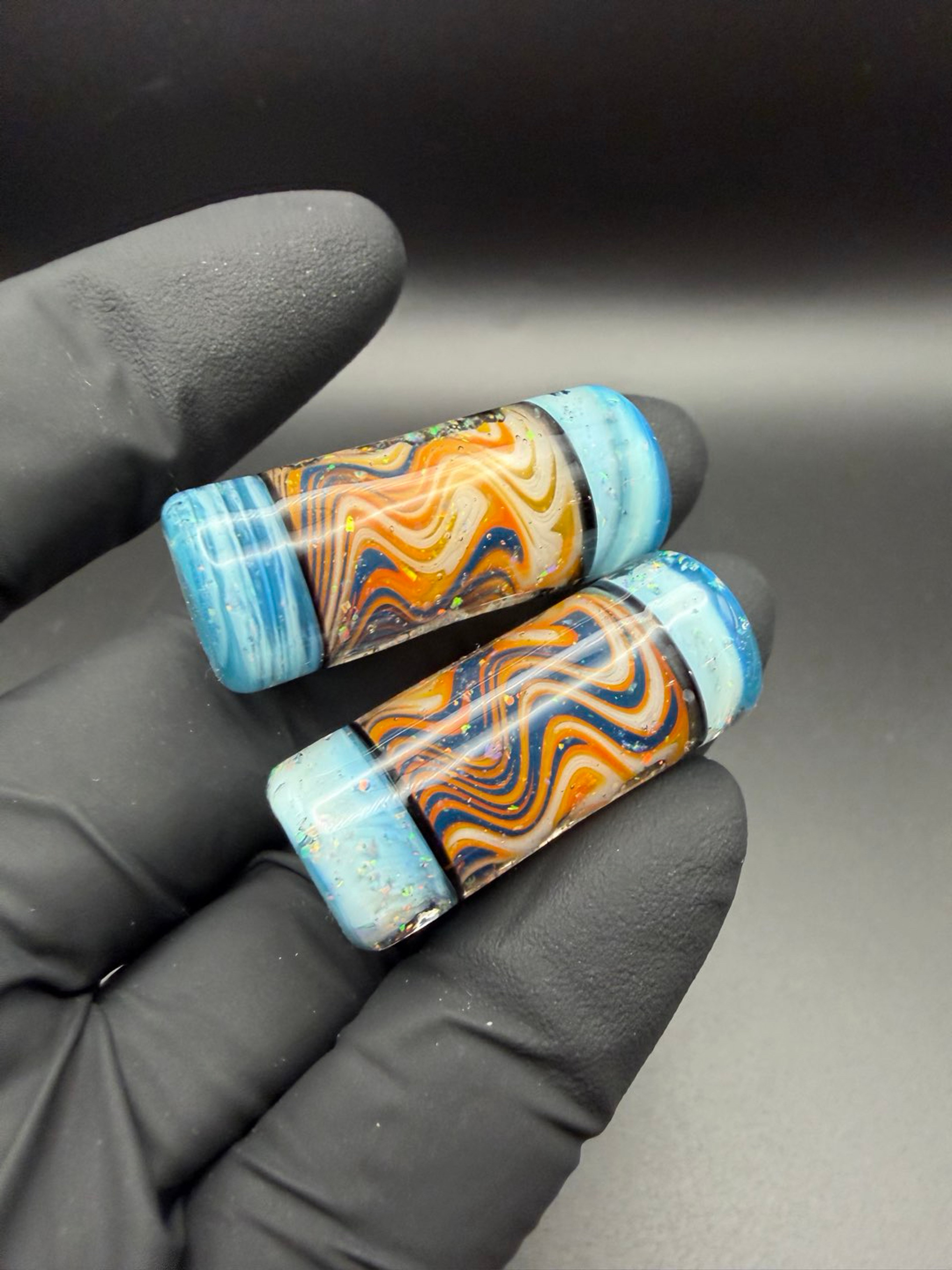 Preview pic of Heady String Beads wig wag crushed opal