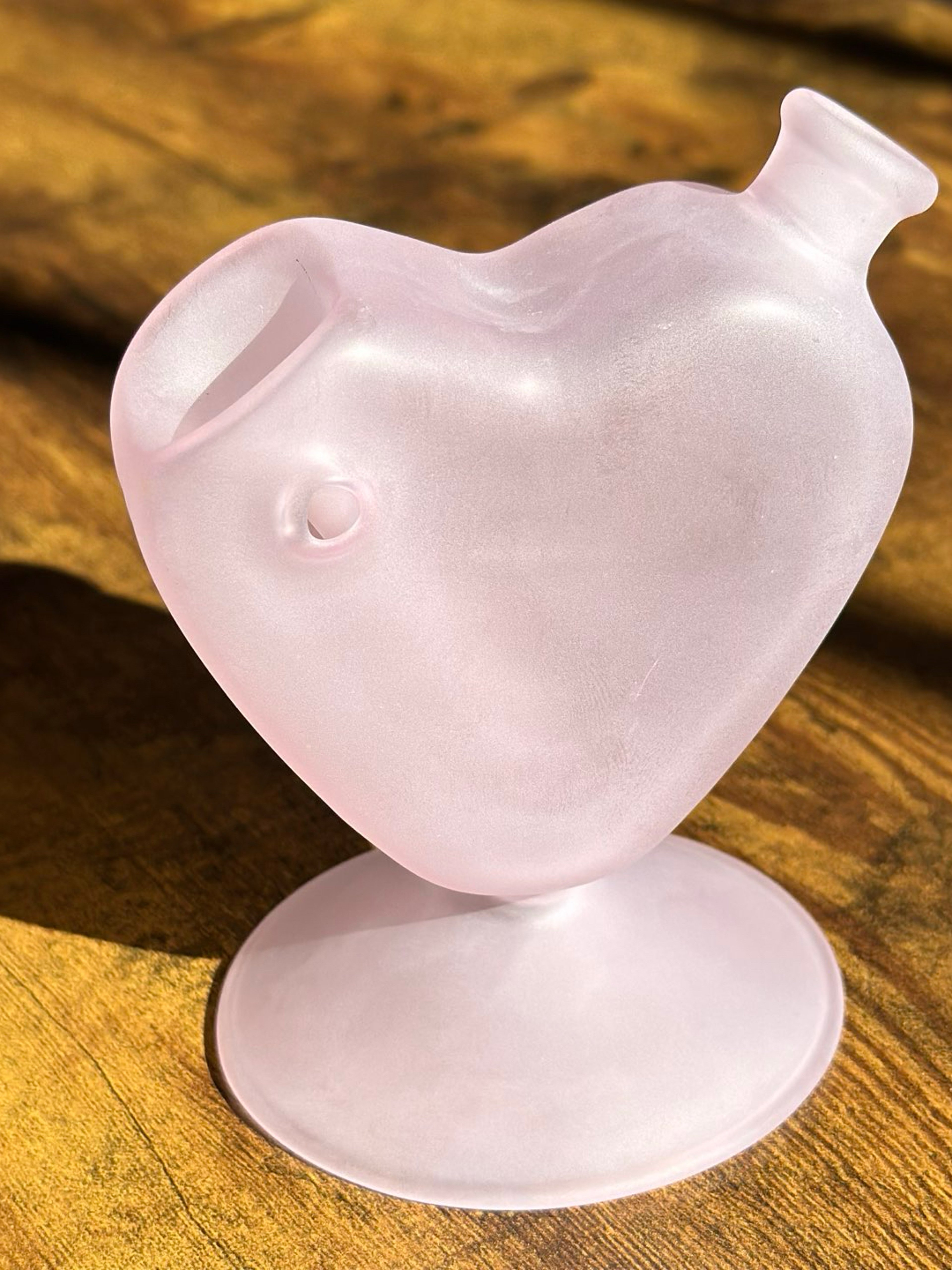 Preview pic of Heart Shaped Bubbler