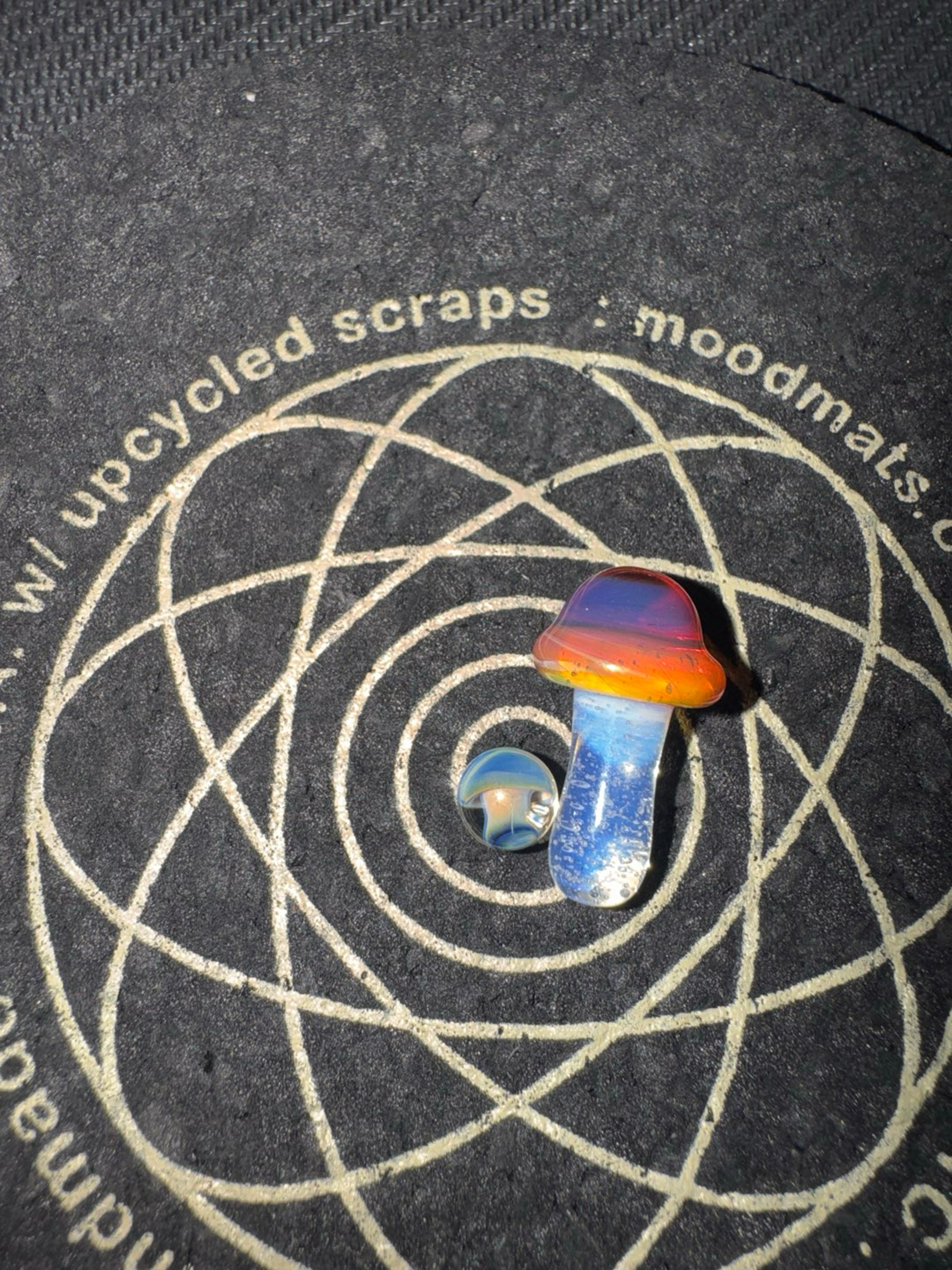 Preview pic of Mushroom terp pearl and mushroom pill set