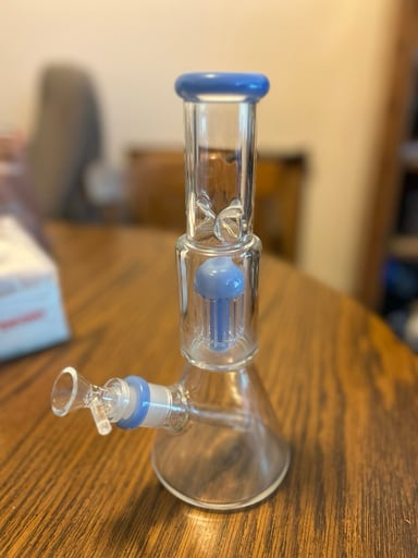 Preview pic of Periwinkle bong