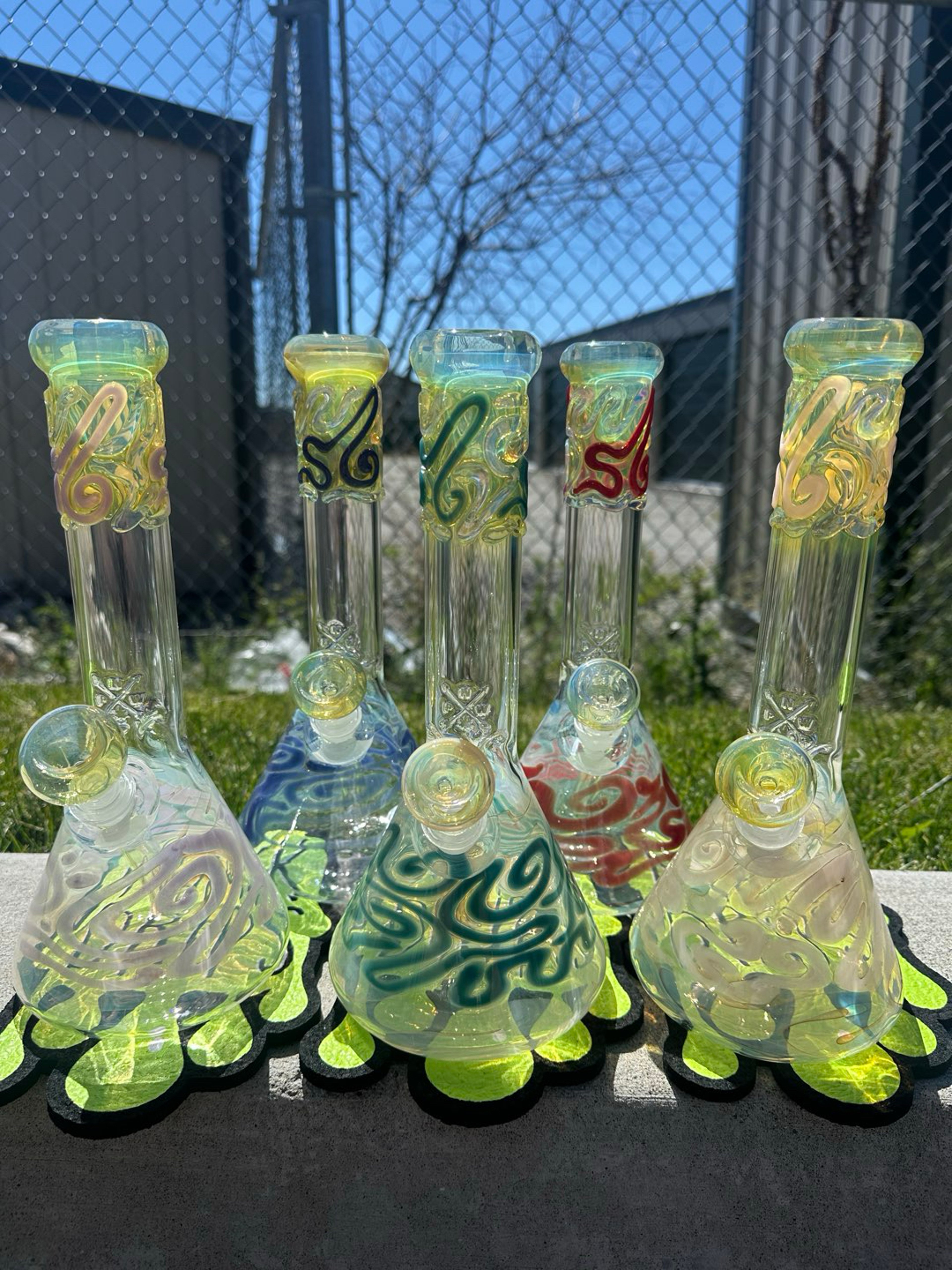 Preview pic of MJHoG 12" Flower Beaker - Squiggle Tech