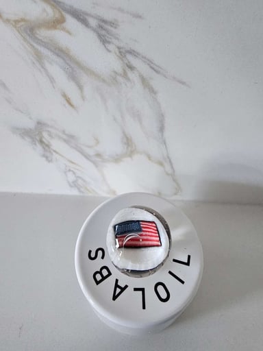 Preview pic of USA MILLIE MARBLE UV 15$  LOW RESERVE !!