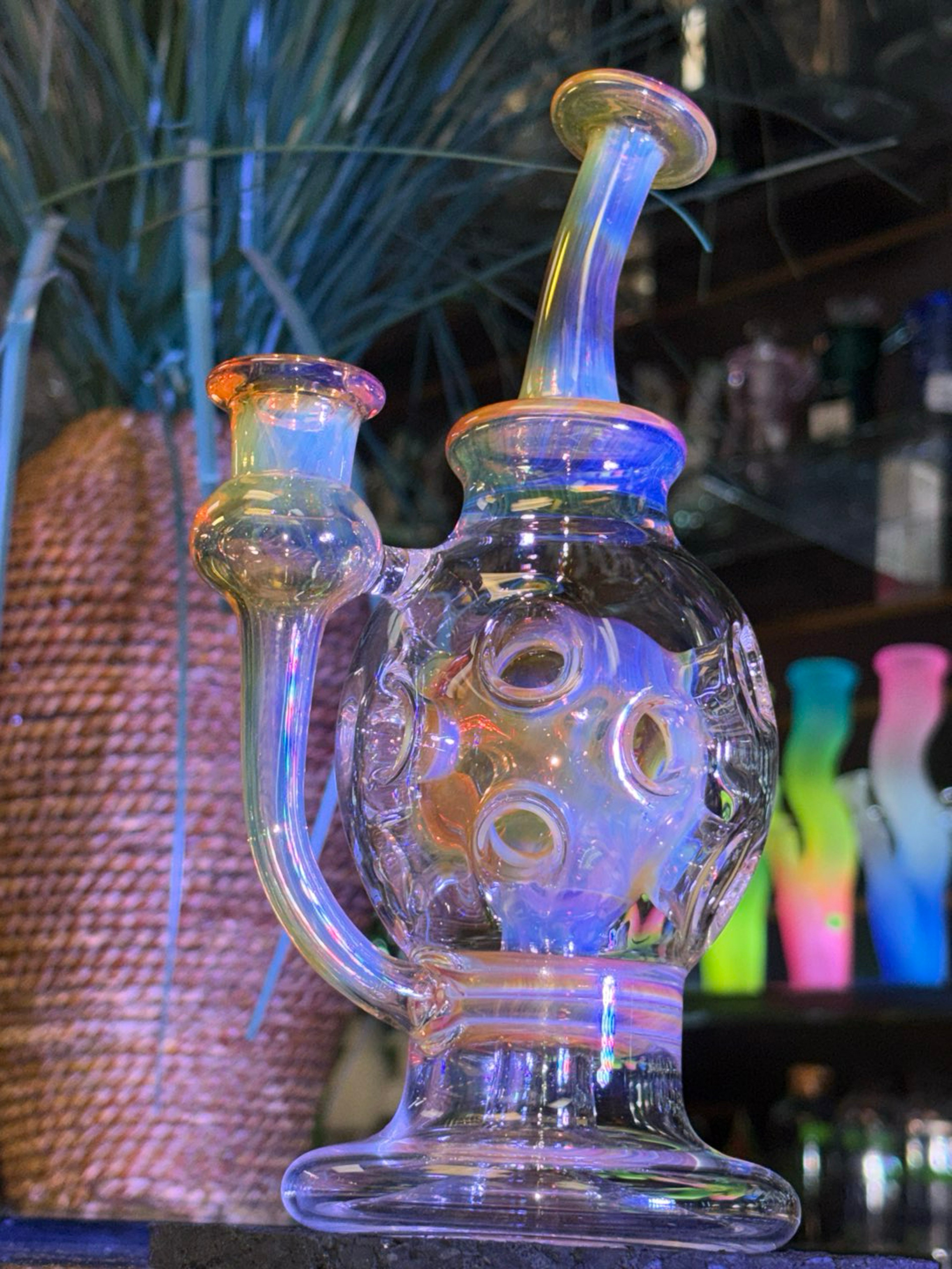 DAWNK GLASS EXOSPHERE FUMED image 0