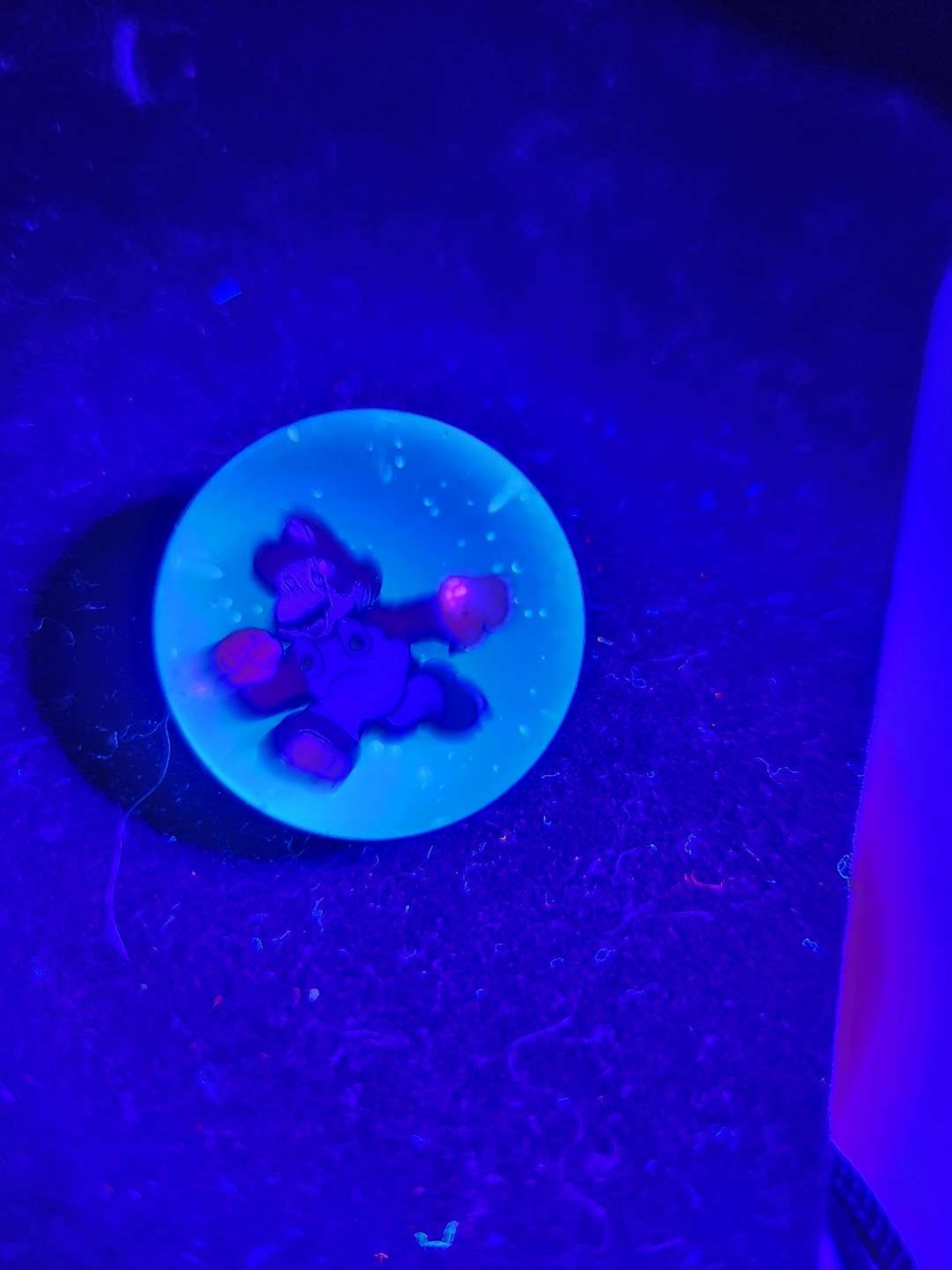 Preview pic of UV Super Mario by Keys Glass New