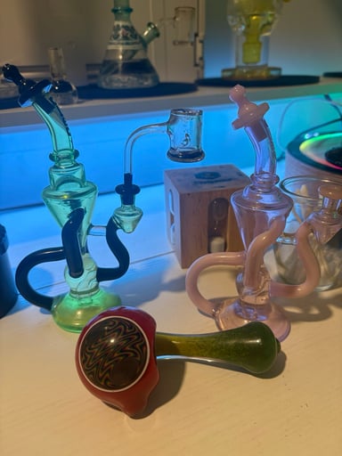 Preview pic of Two recyclers + Sherlock