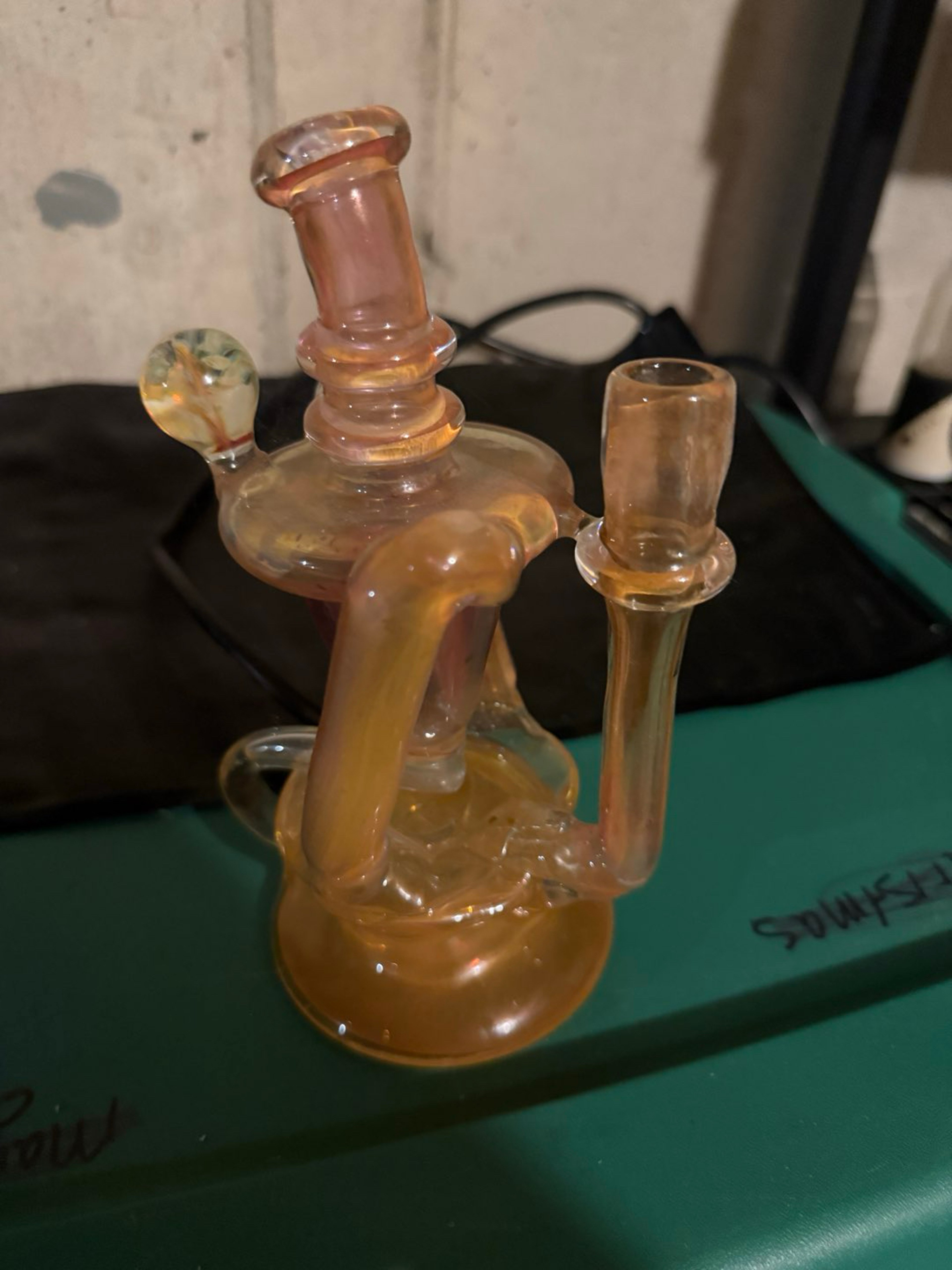 Preview pic of Dab Rig - 2dogstarglass