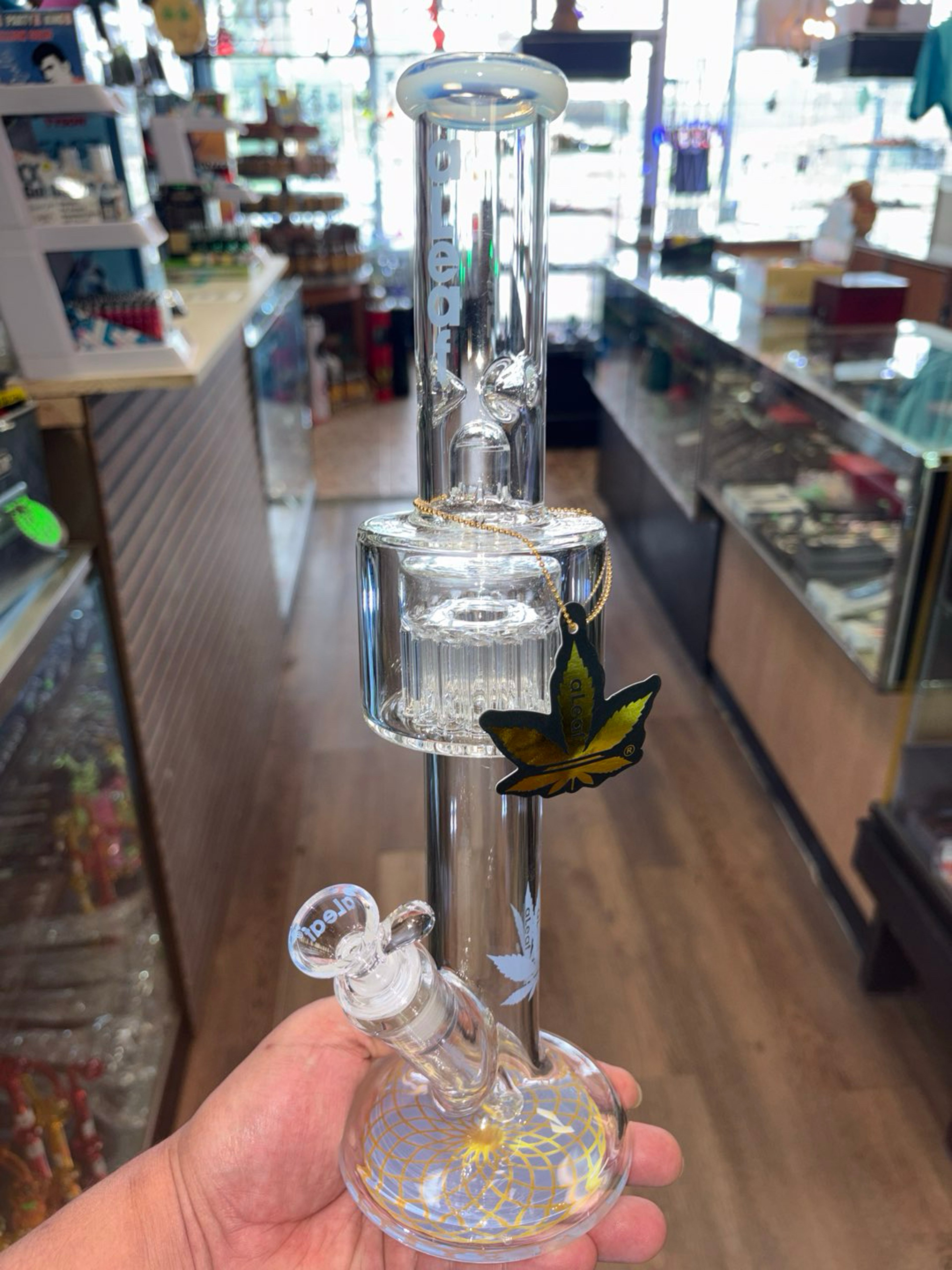 Preview pic of Aleaf bong