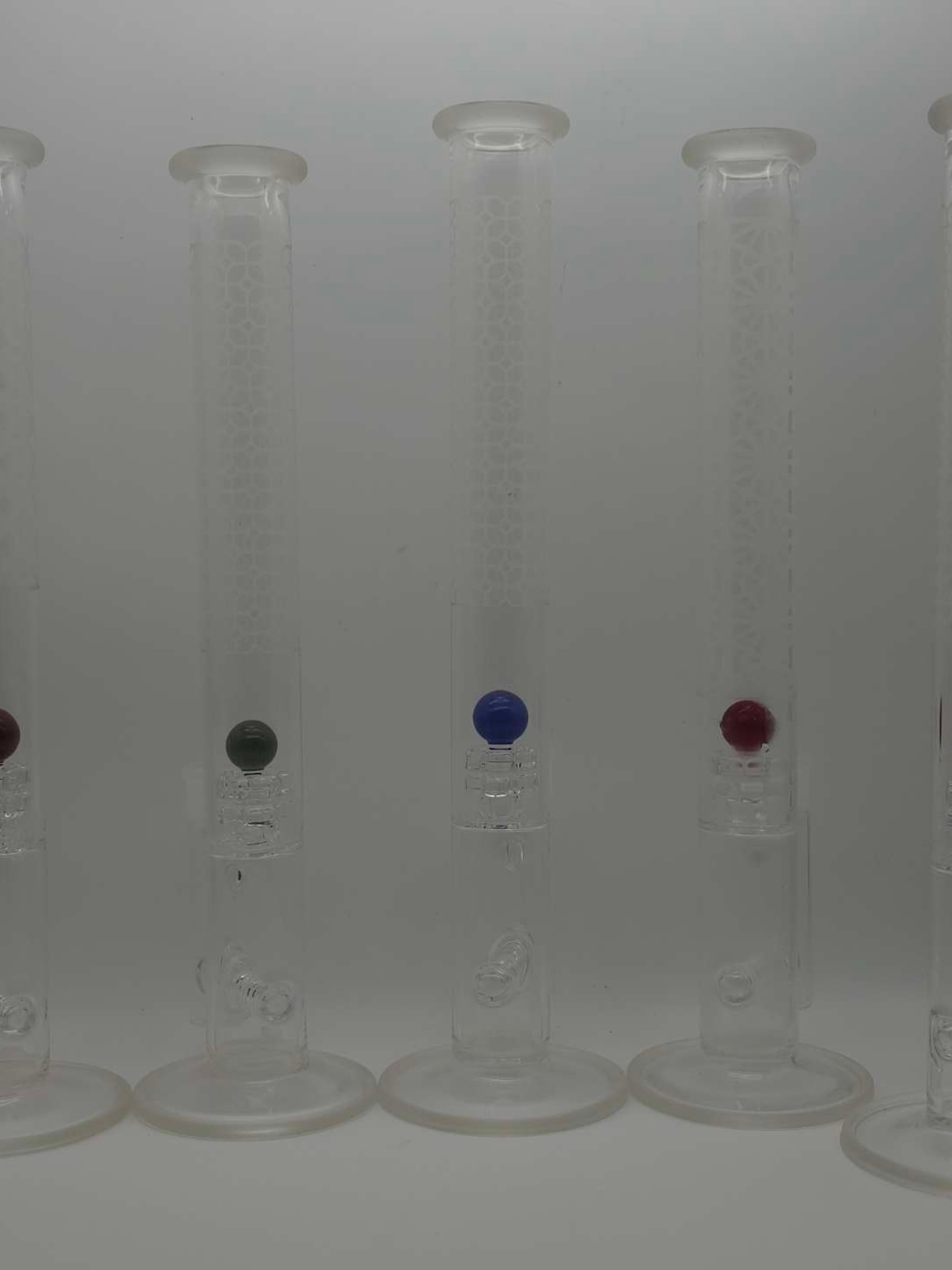 Preview pic of Gnob marble stemline