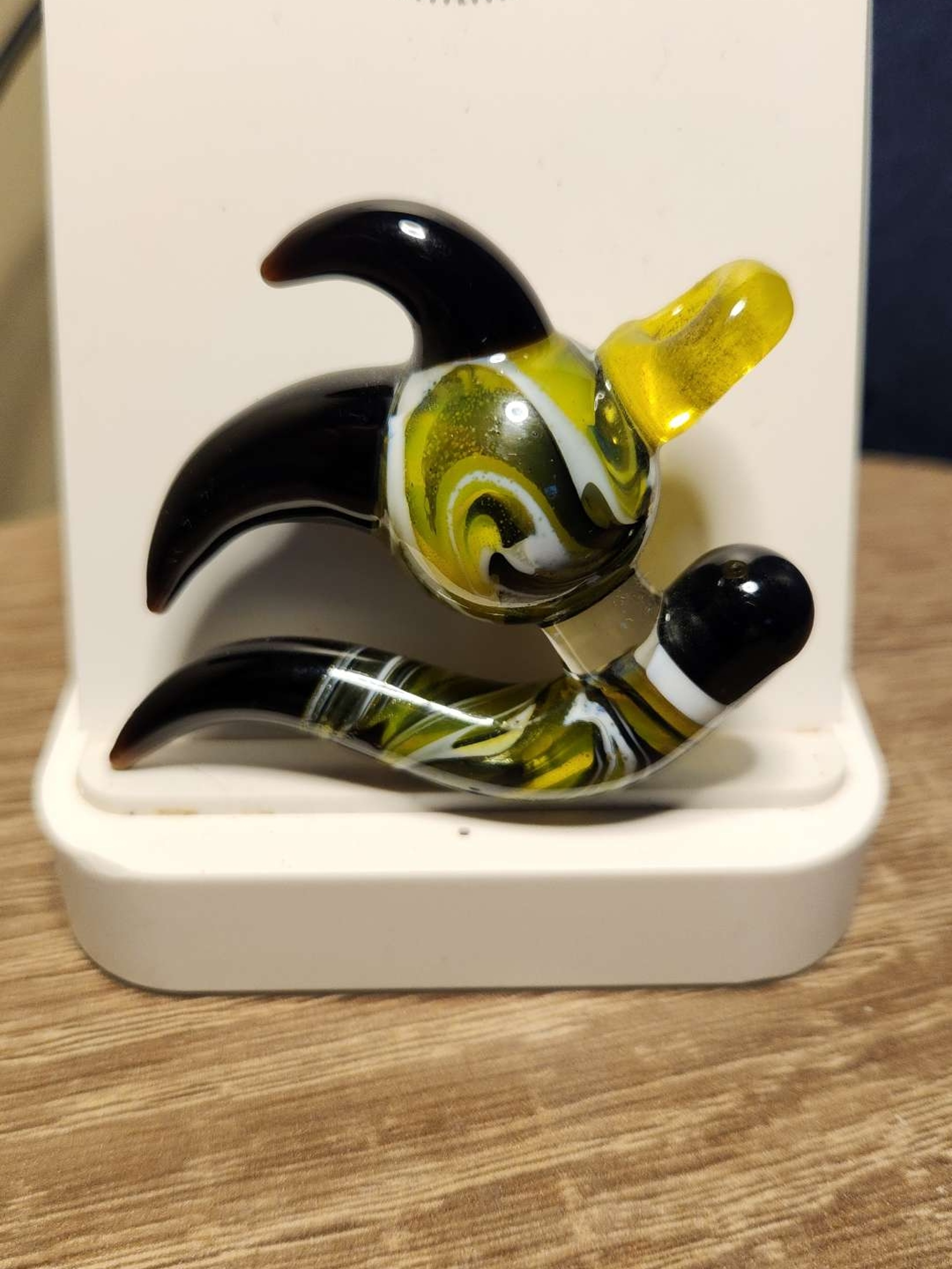 Preview pic of LX1984 pendy NoRes Sweet work!