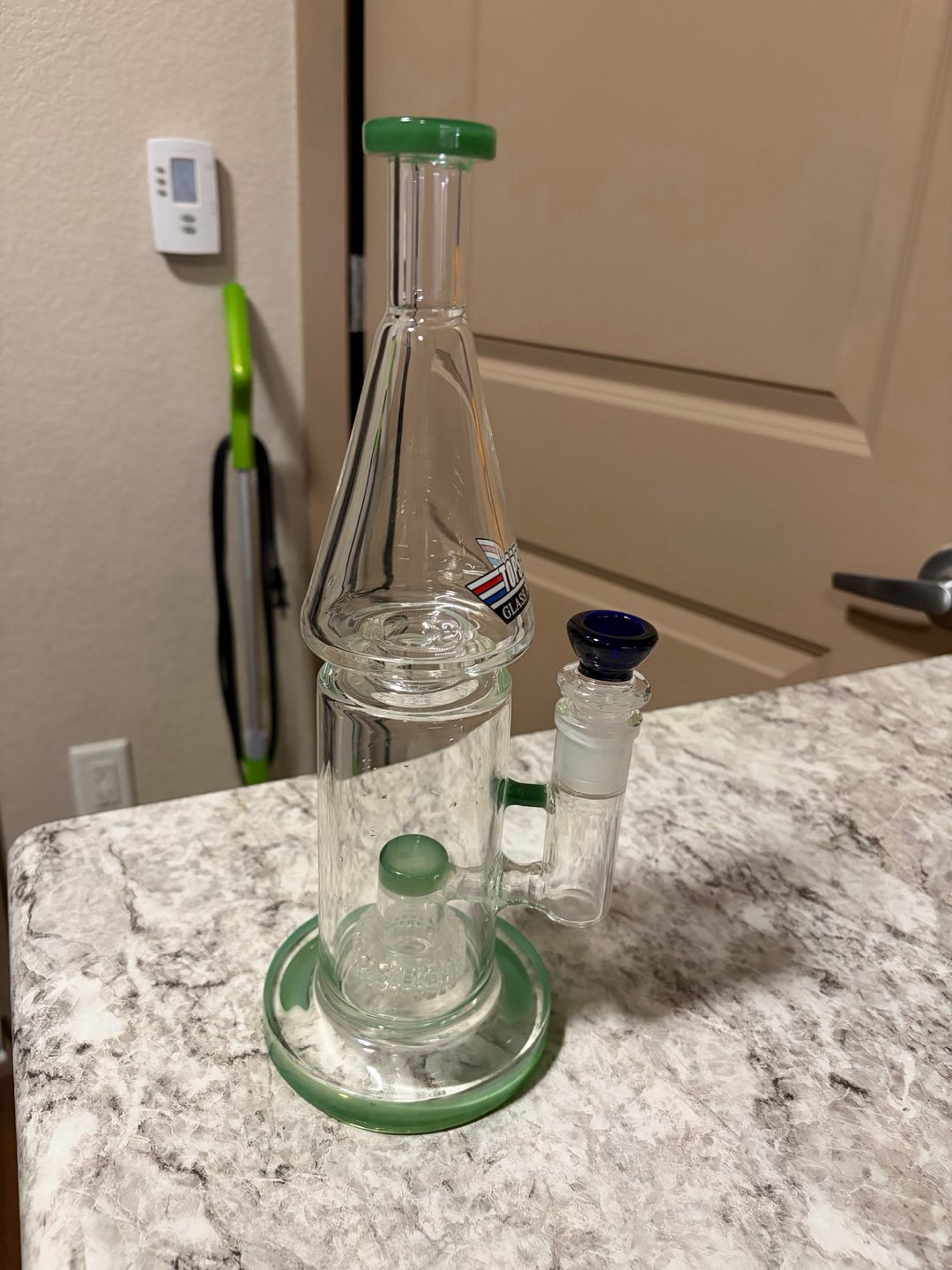 Preview pic of Top Schott Glass Bong