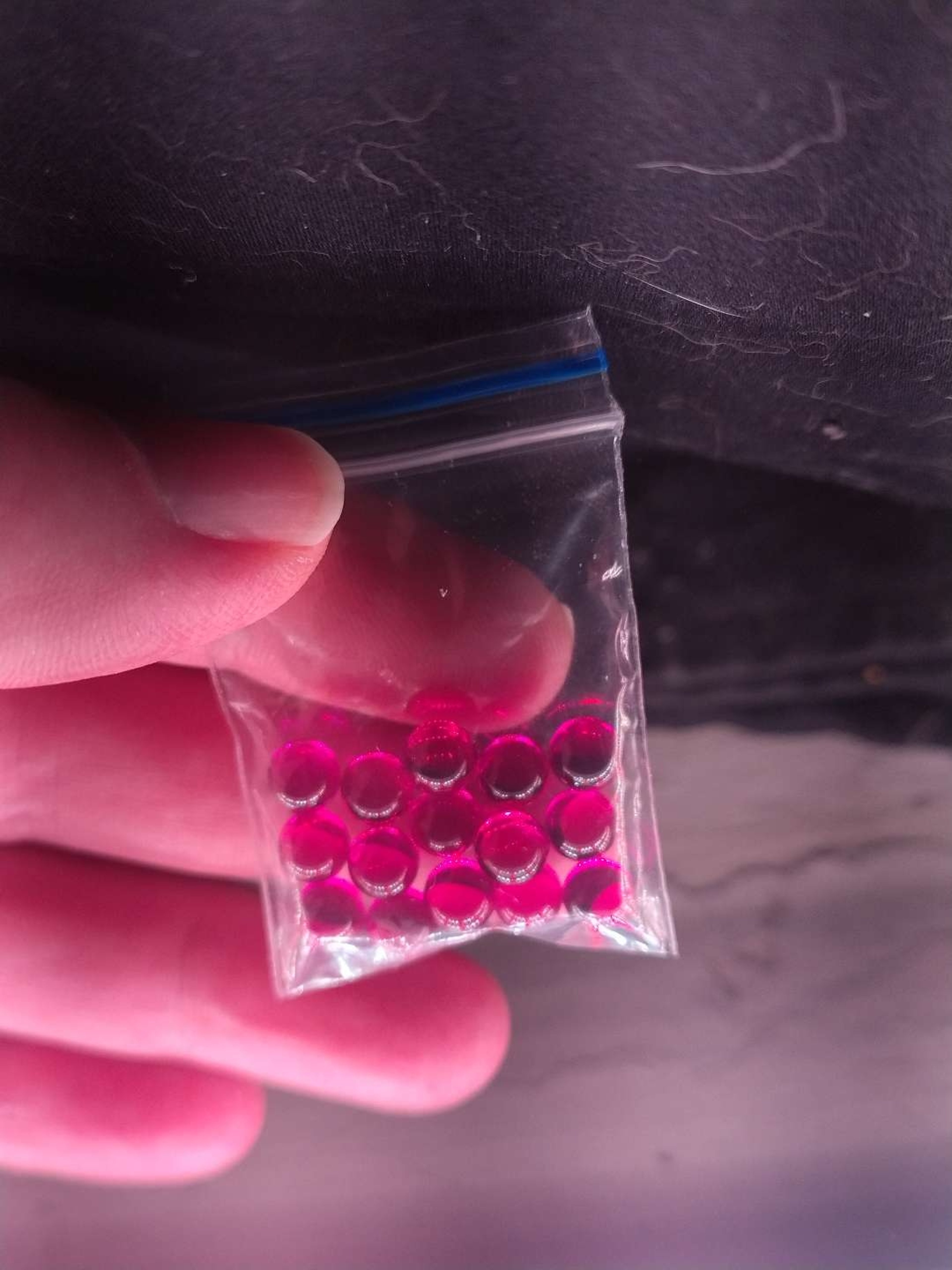 Preview pic of 15× 6mm Synthetic Ruby Pearls