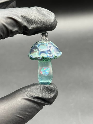 Preview pic of Opal mushroom pendant UV
