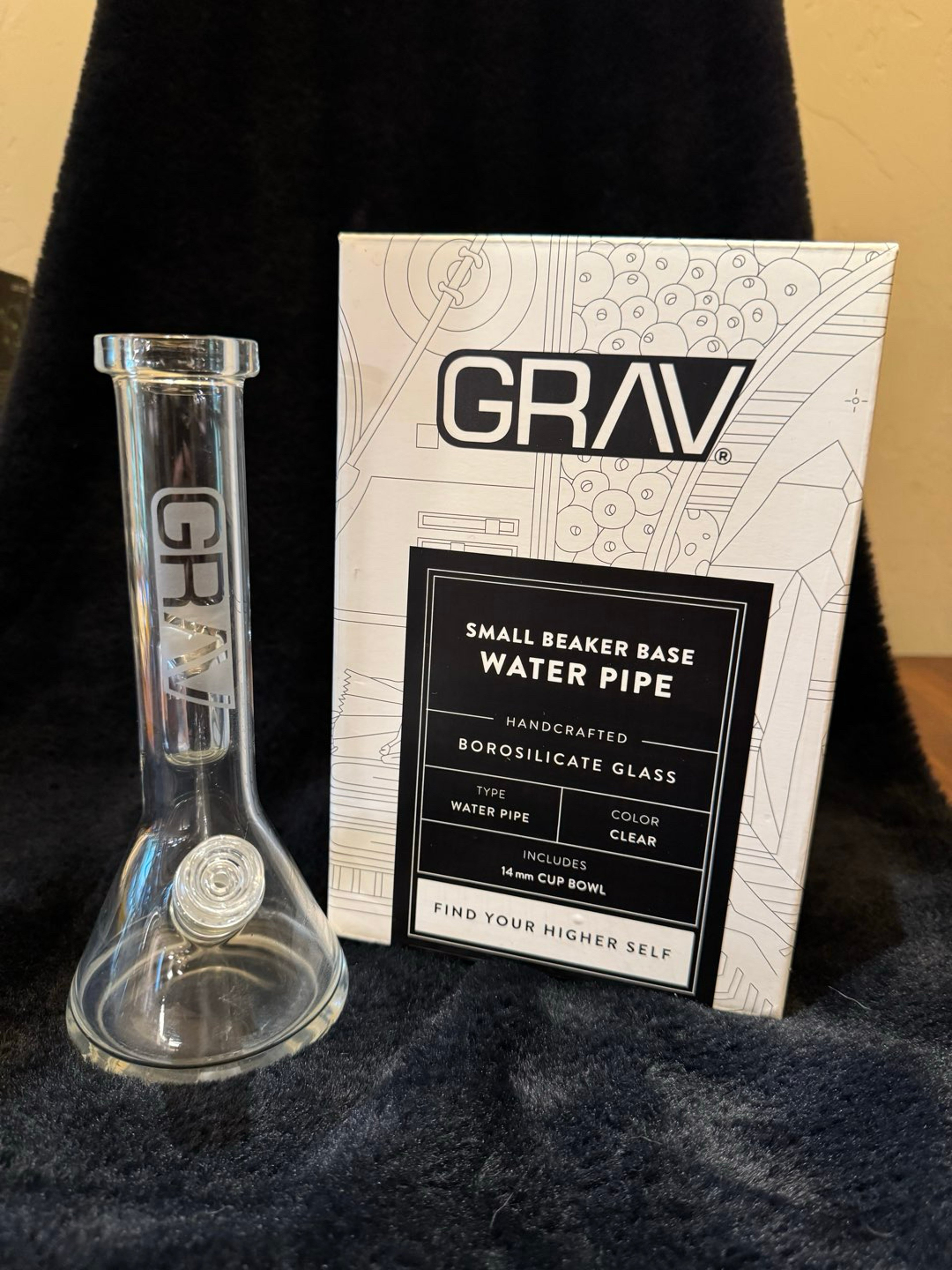 Preview pic of Grav Beaker Bong