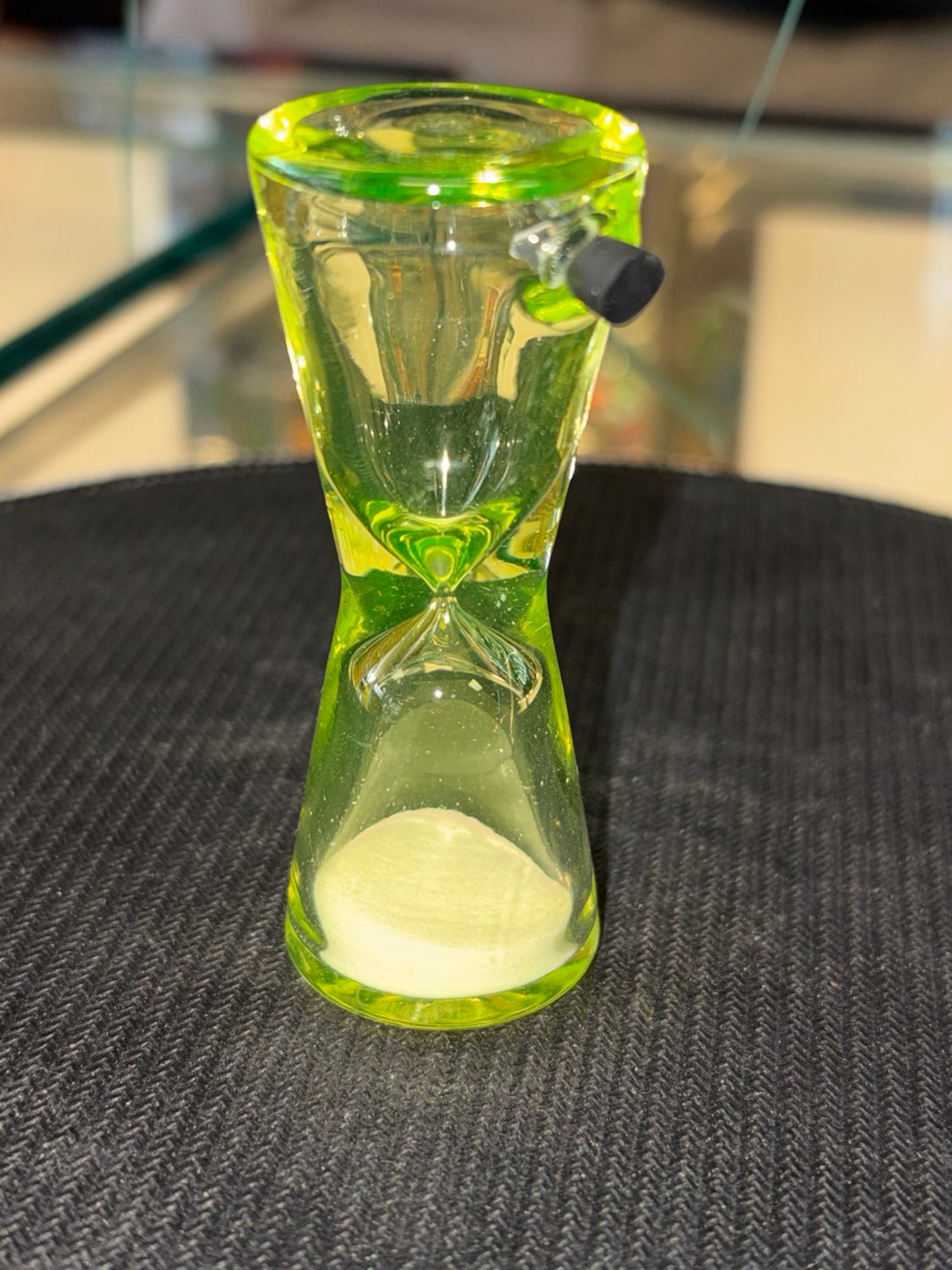 Preview pic of Mini sand timer by rebelz glass