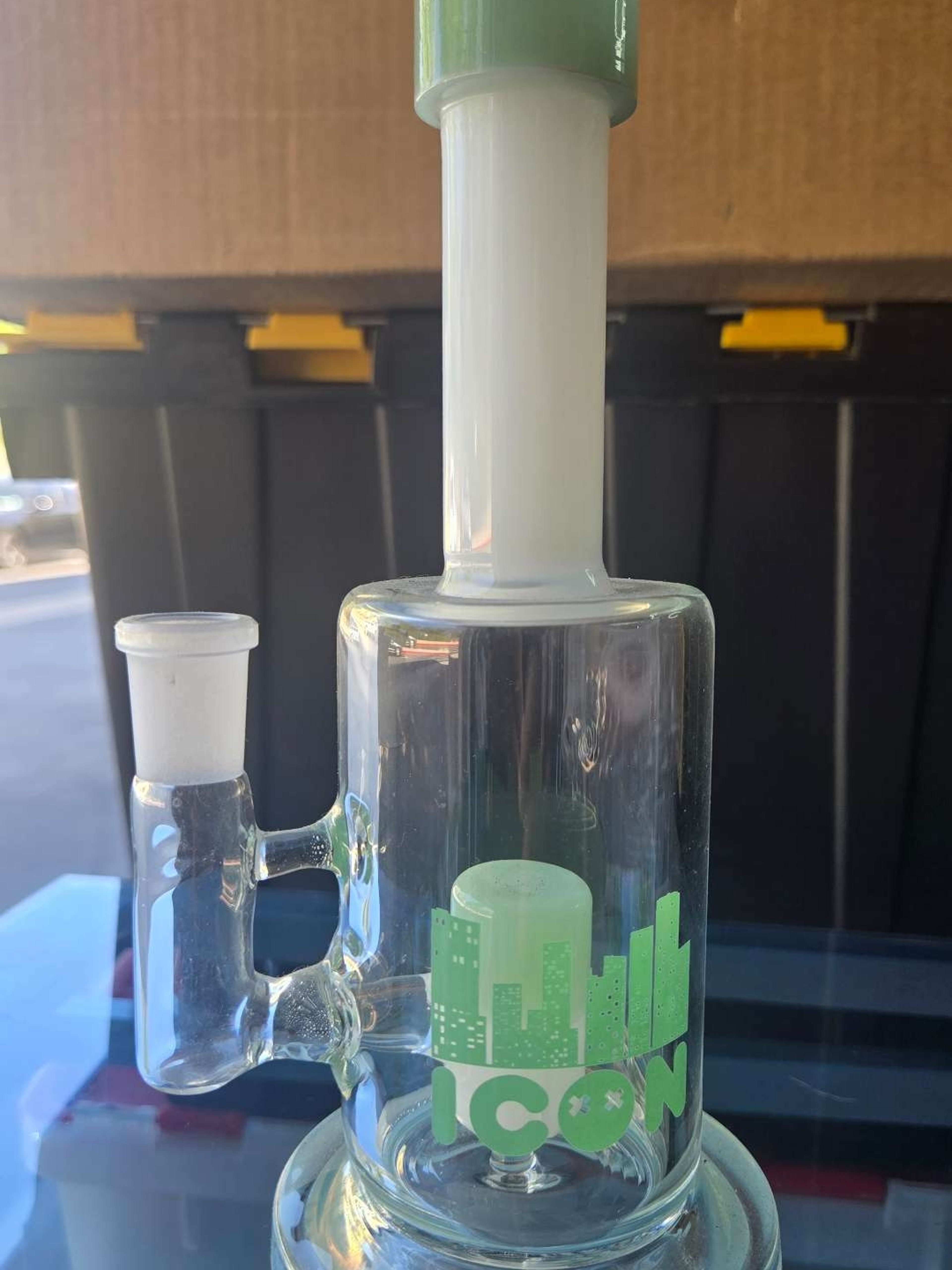 Preview pic of Diamond Glass Pill