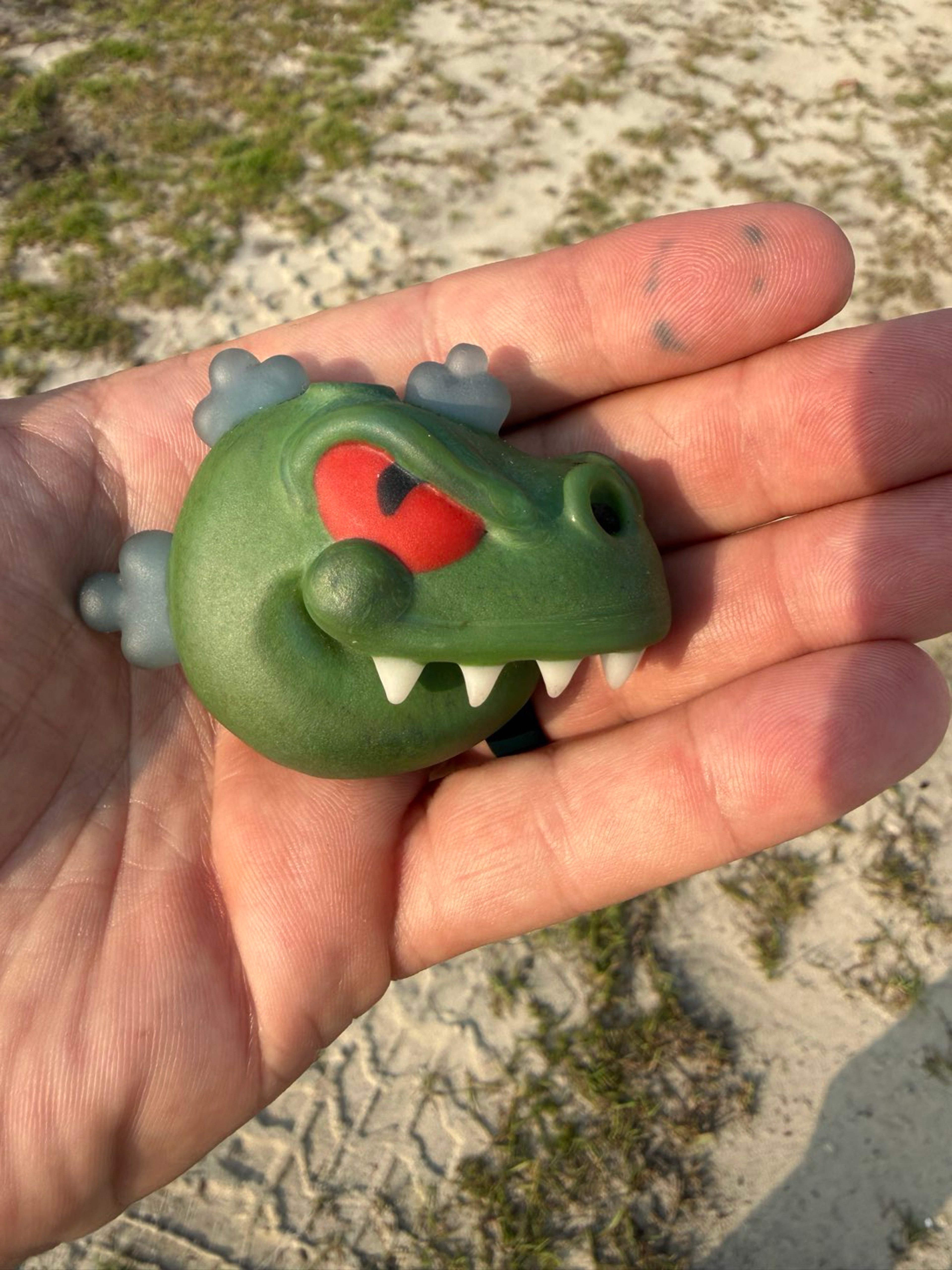 Preview pic of JSmart Reptar Pendant