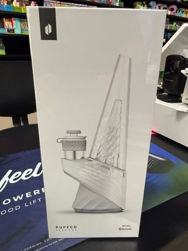 Preview pic of Puffco Peak Pro White