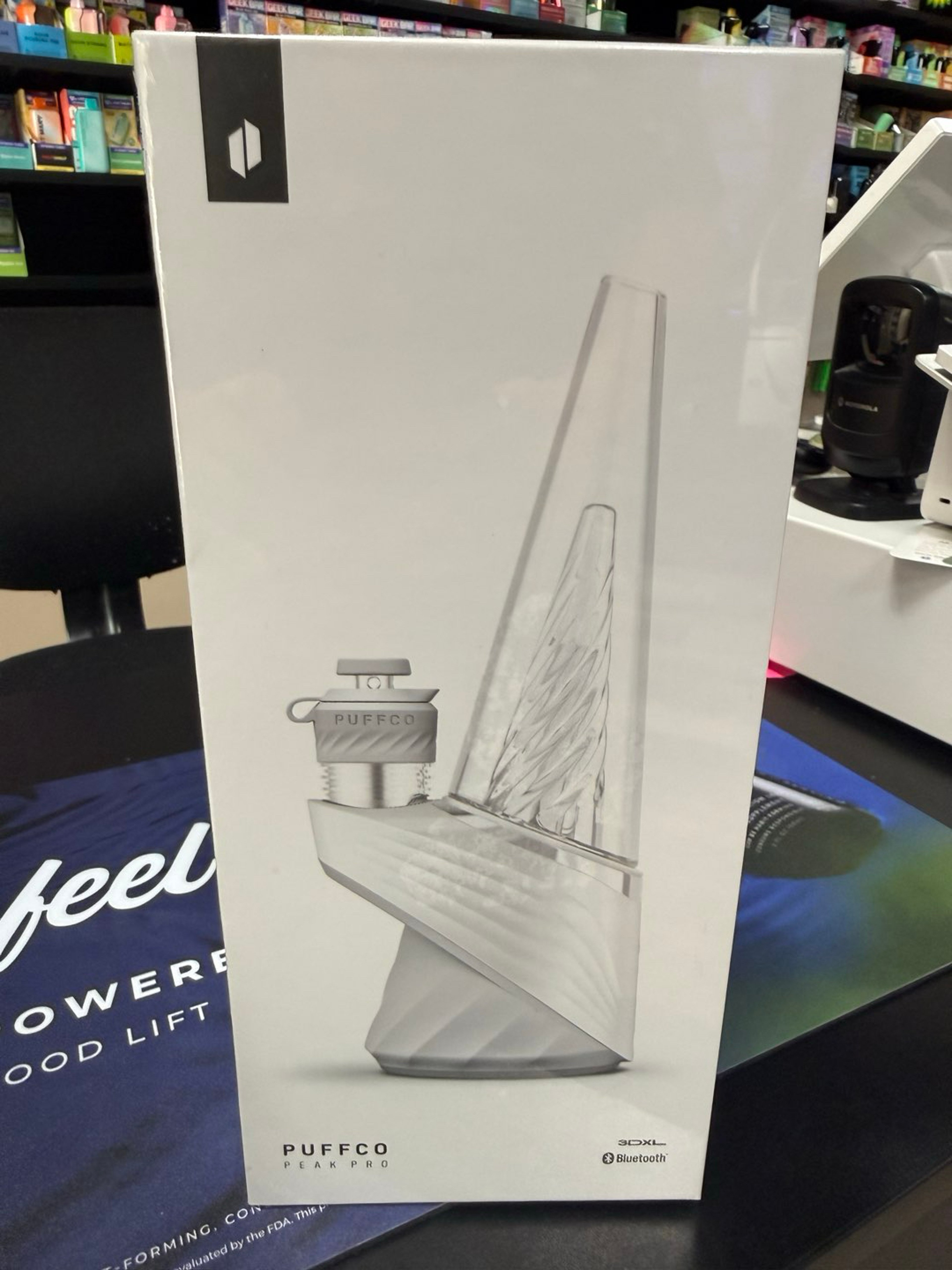 Preview pic of Puffco Peak Pro White